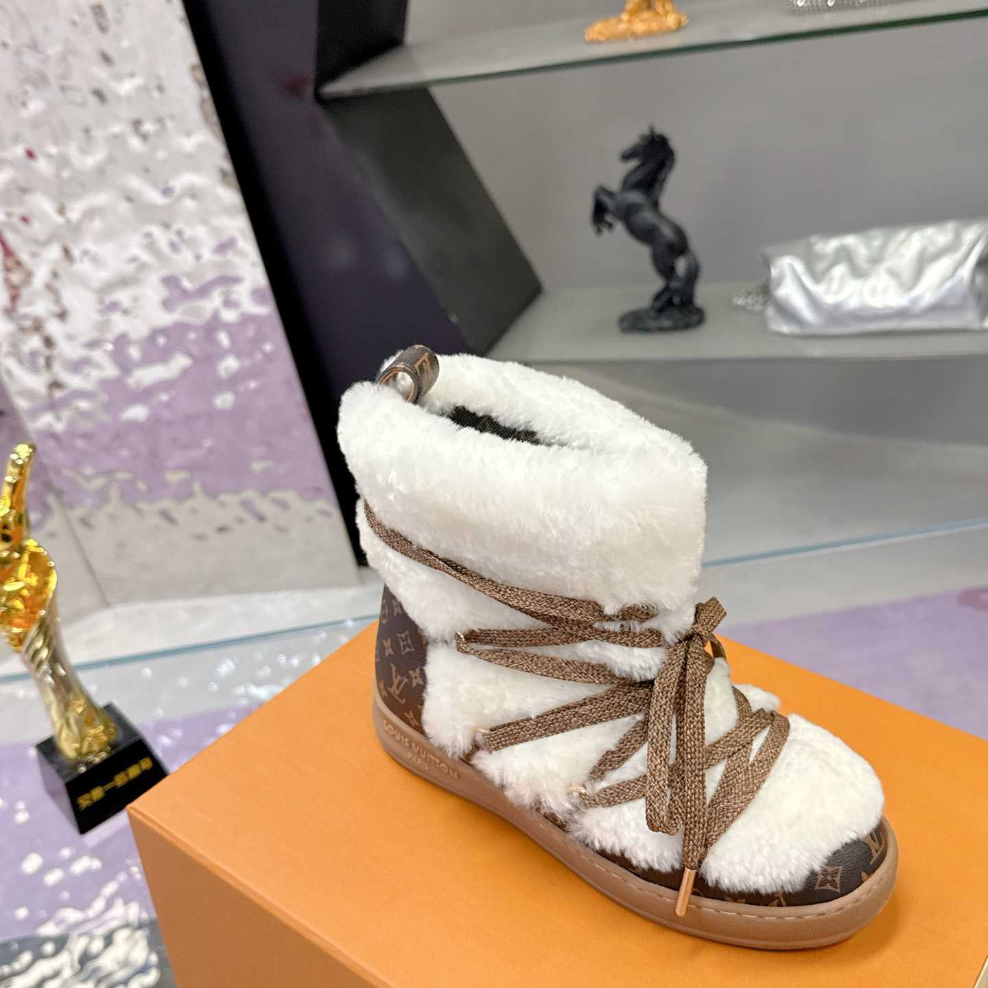 Louis Vuitton LV Cloud Lace-Up Ankle Boot Sneaker  1AIV37 - DopestKickz