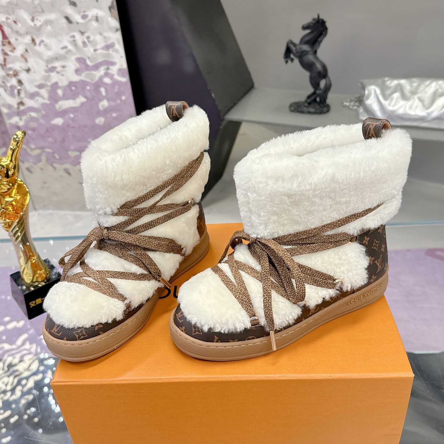 Louis Vuitton LV Cloud Lace-Up Ankle Boot Sneaker  1AIV37 - DopestKickz