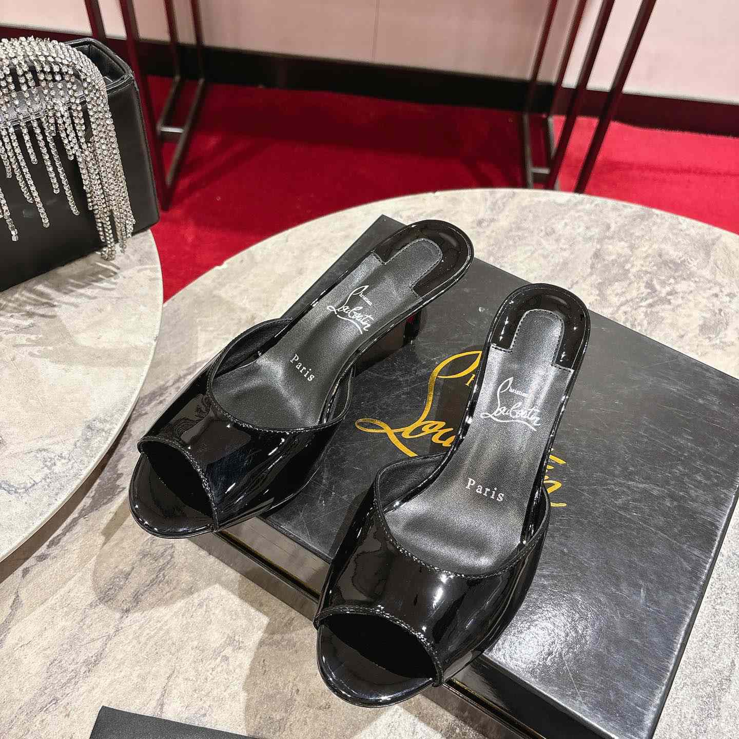 Christian Louboutin Me Dolly - 65 mm Mules - DopestKickz