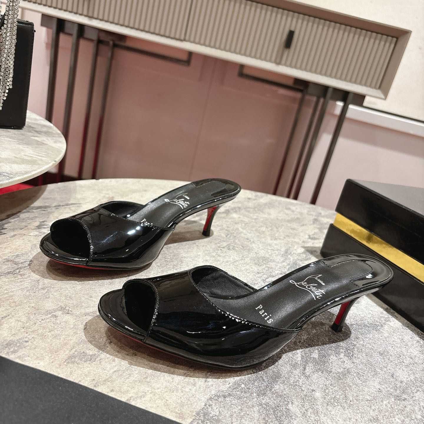 Christian Louboutin Me Dolly - 65 mm Mules - DopestKickz