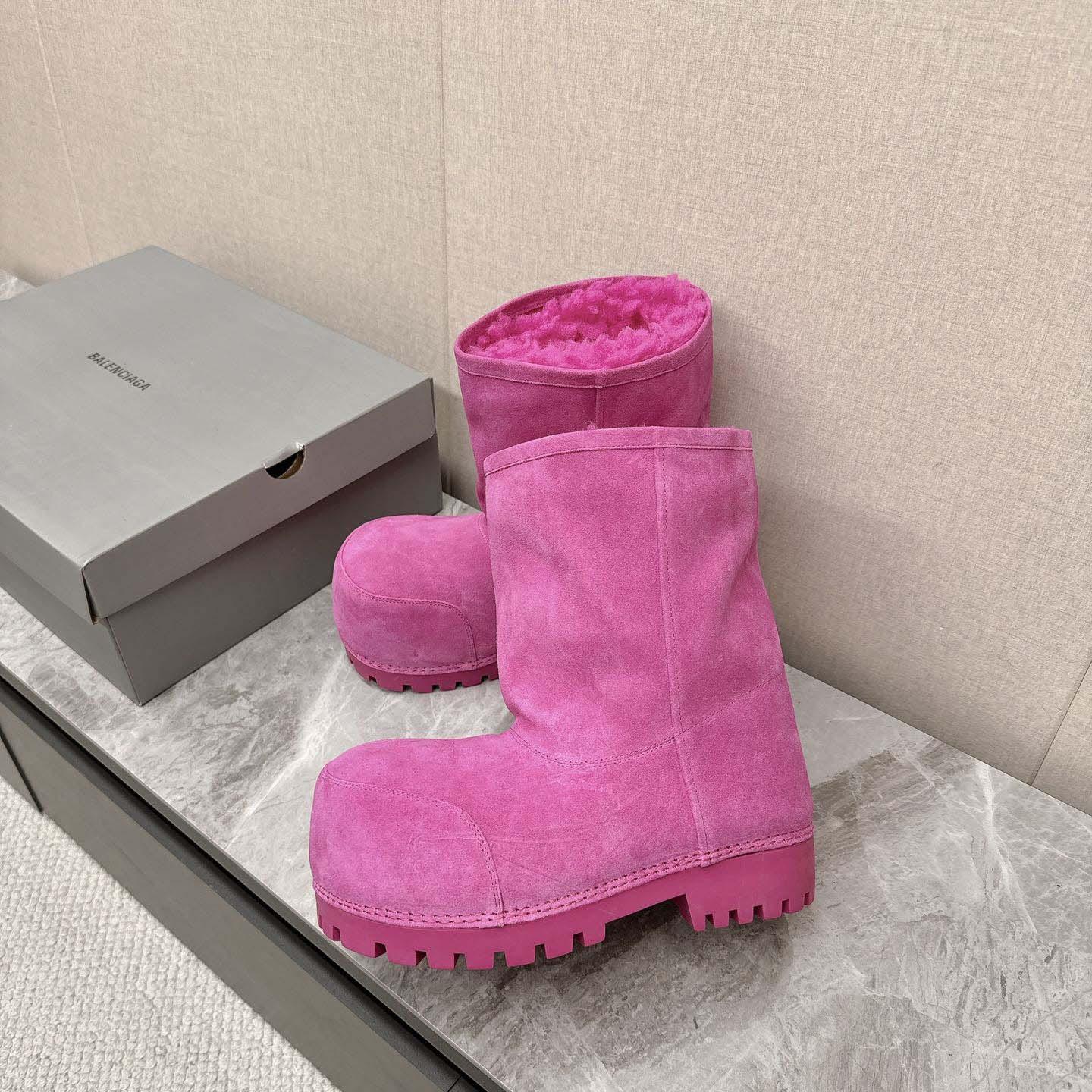 Balenciaga Alaska Fur High Boots - DopestKickz