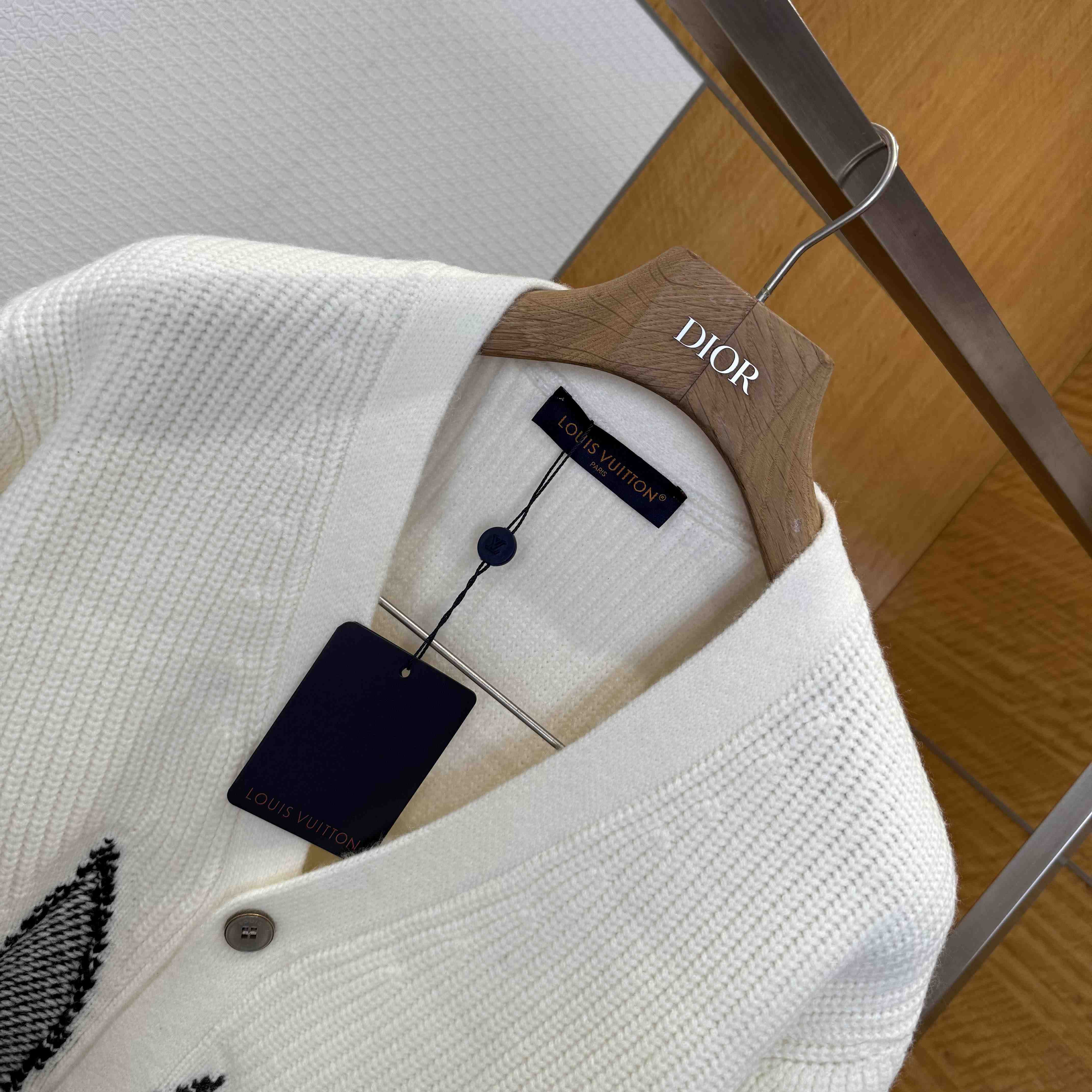 Louis Vuitton Graphic Knitted Cardigan   1AJBX9 - DopestKickz