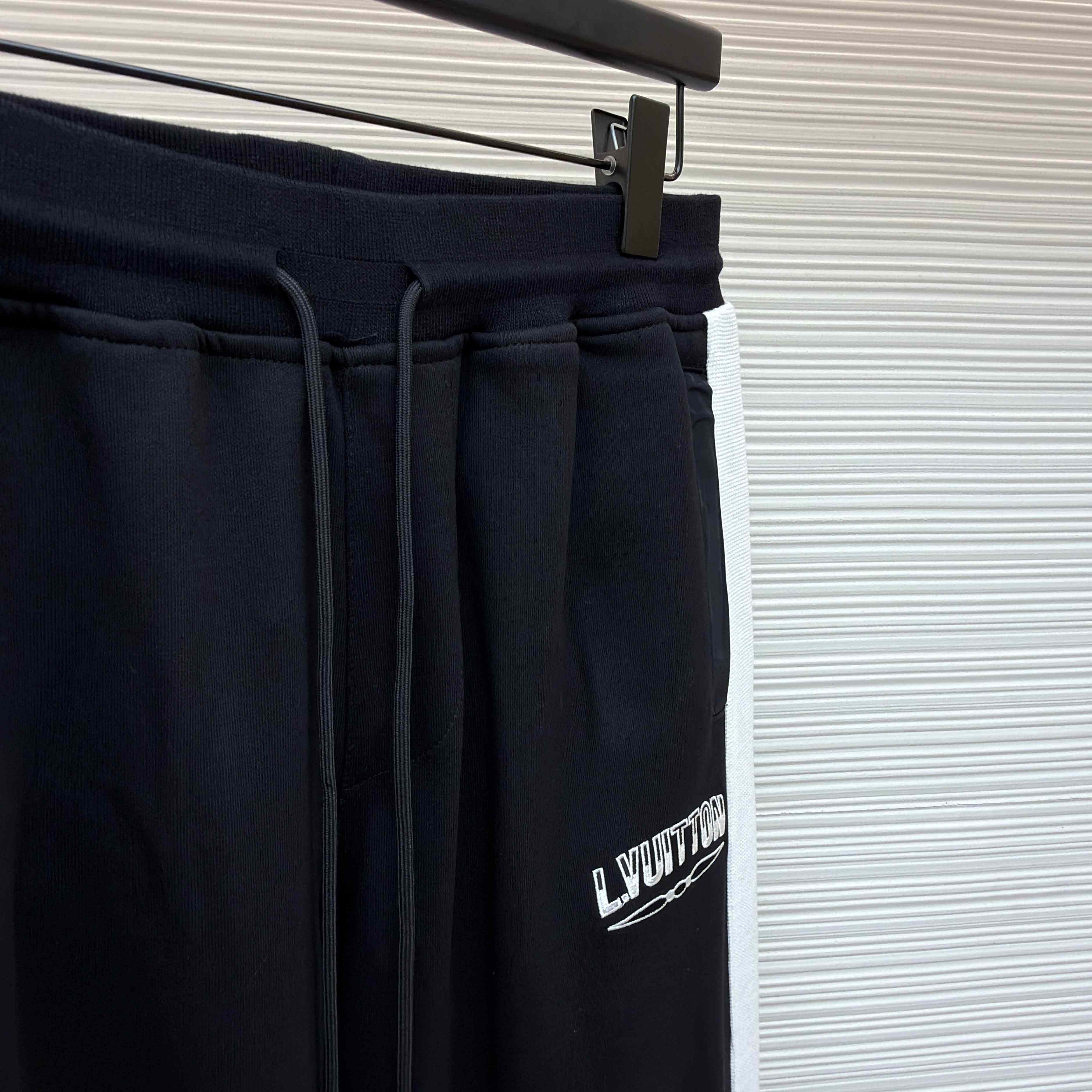 Louis Vuitton Hybrid Jersey Pants   1AHWAR - DopestKickz