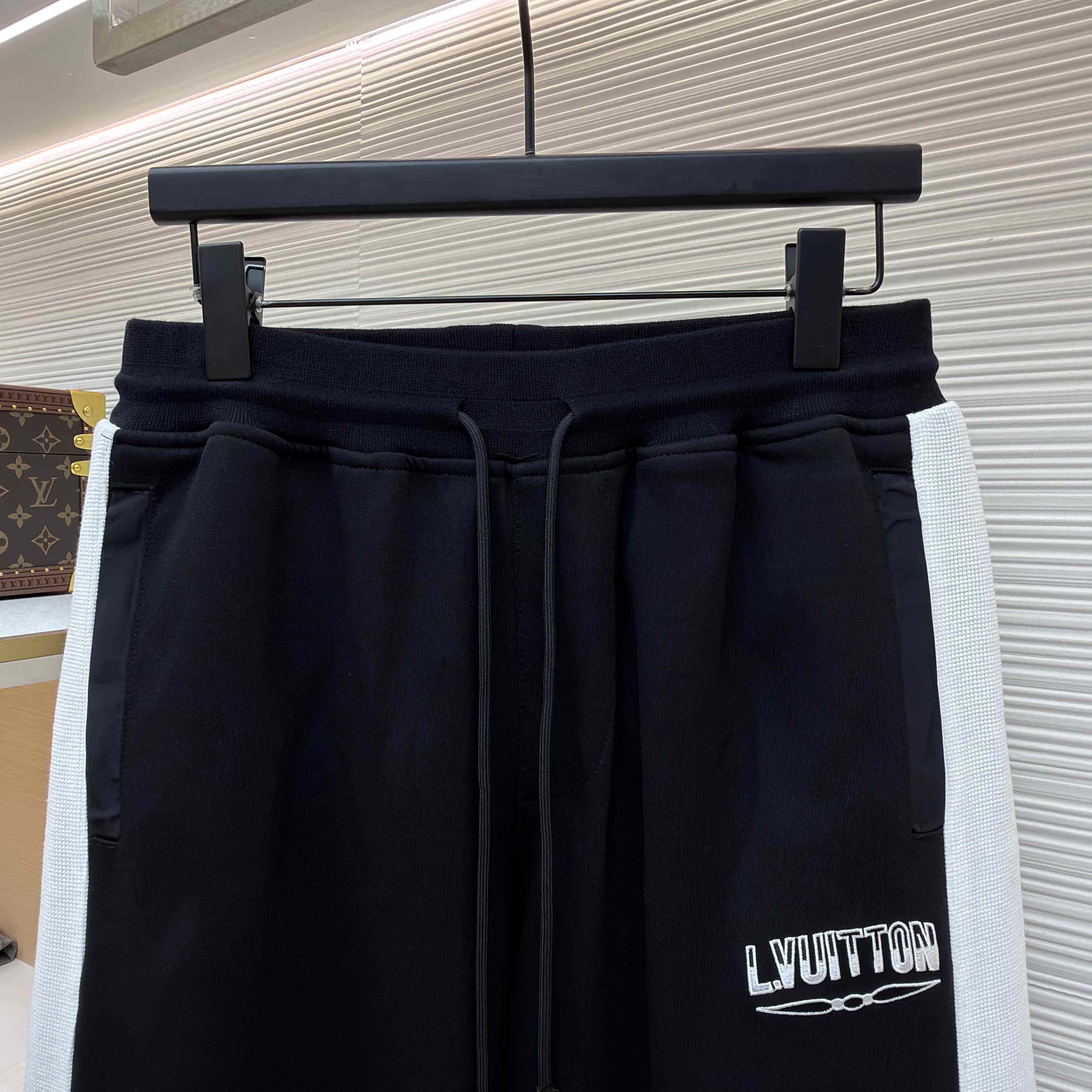Louis Vuitton Hybrid Jersey Pants   1AHWAR - DopestKickz