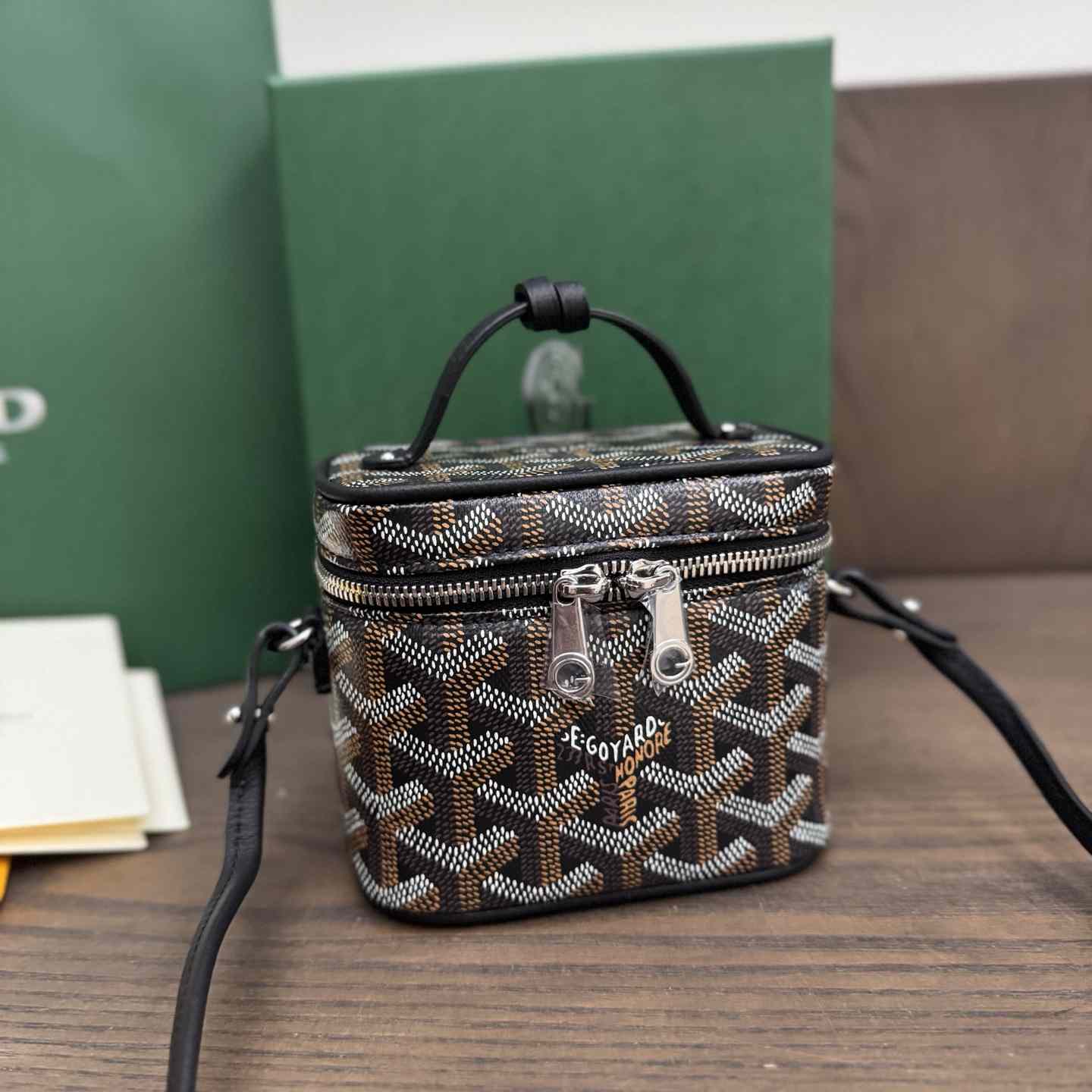 Goyard Muse Nano Vanity - DopestKickz
