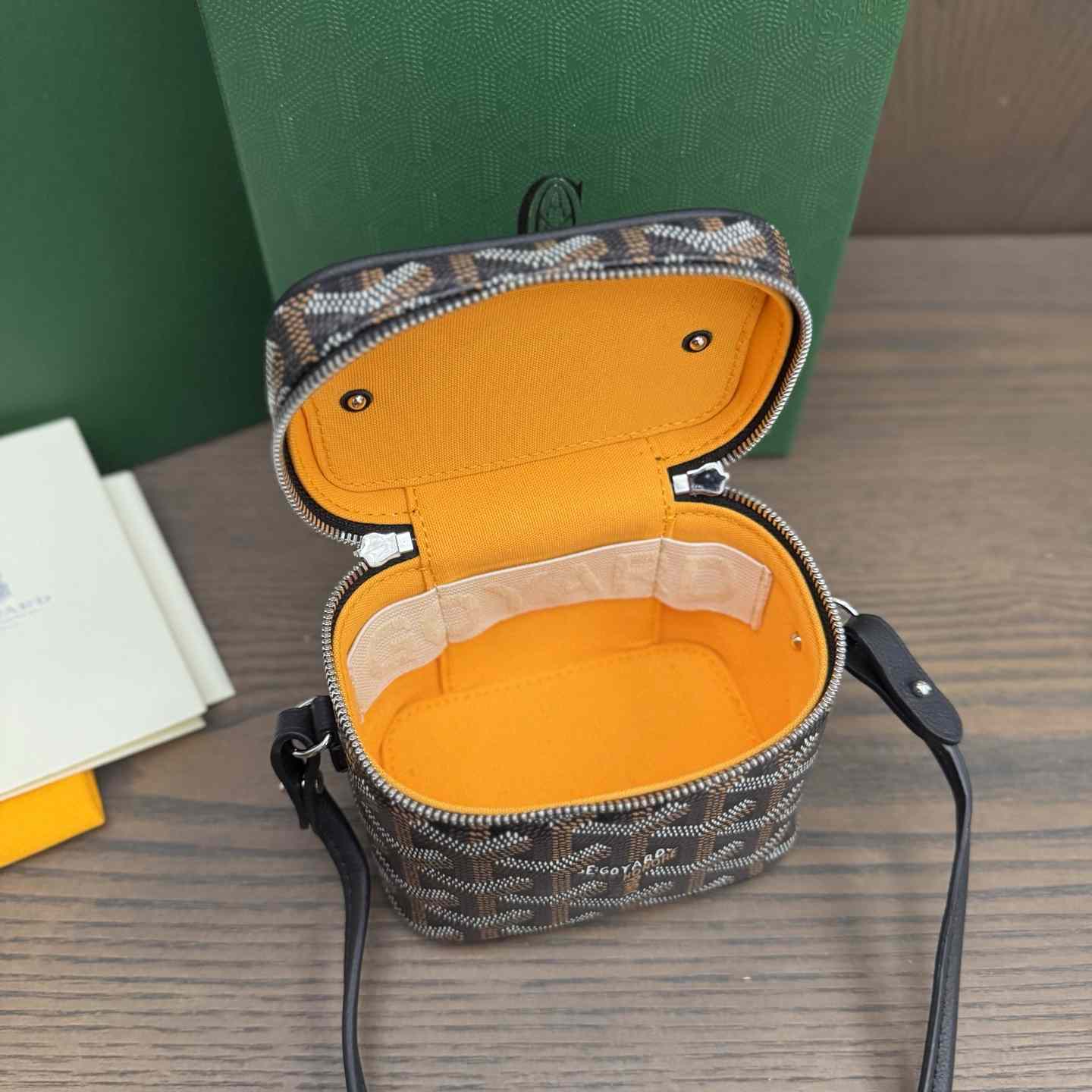 Goyard Muse Nano Vanity - DopestKickz