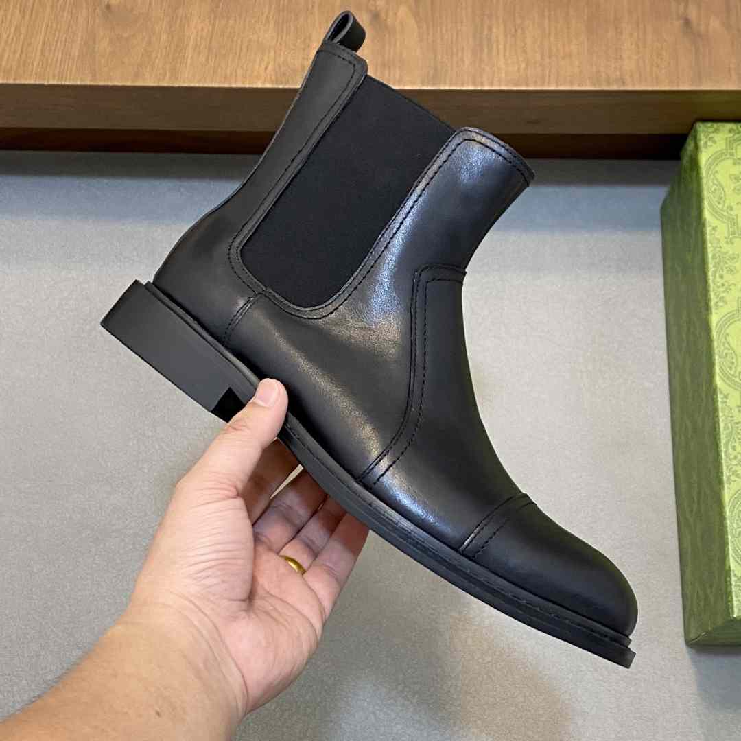 Gucci Leather Ankle Boots - DopestKickz
