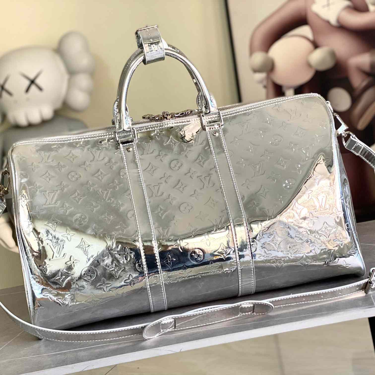 Louis Vuitton Keepall Bandoulière 50   M26766 - DopestKickz