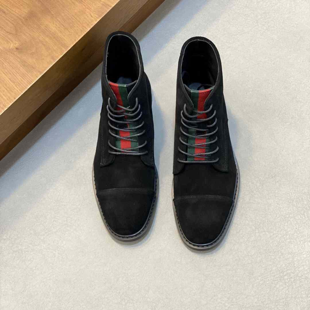 Gucci Men's Suede Lace-Up Boots - DopestKickz