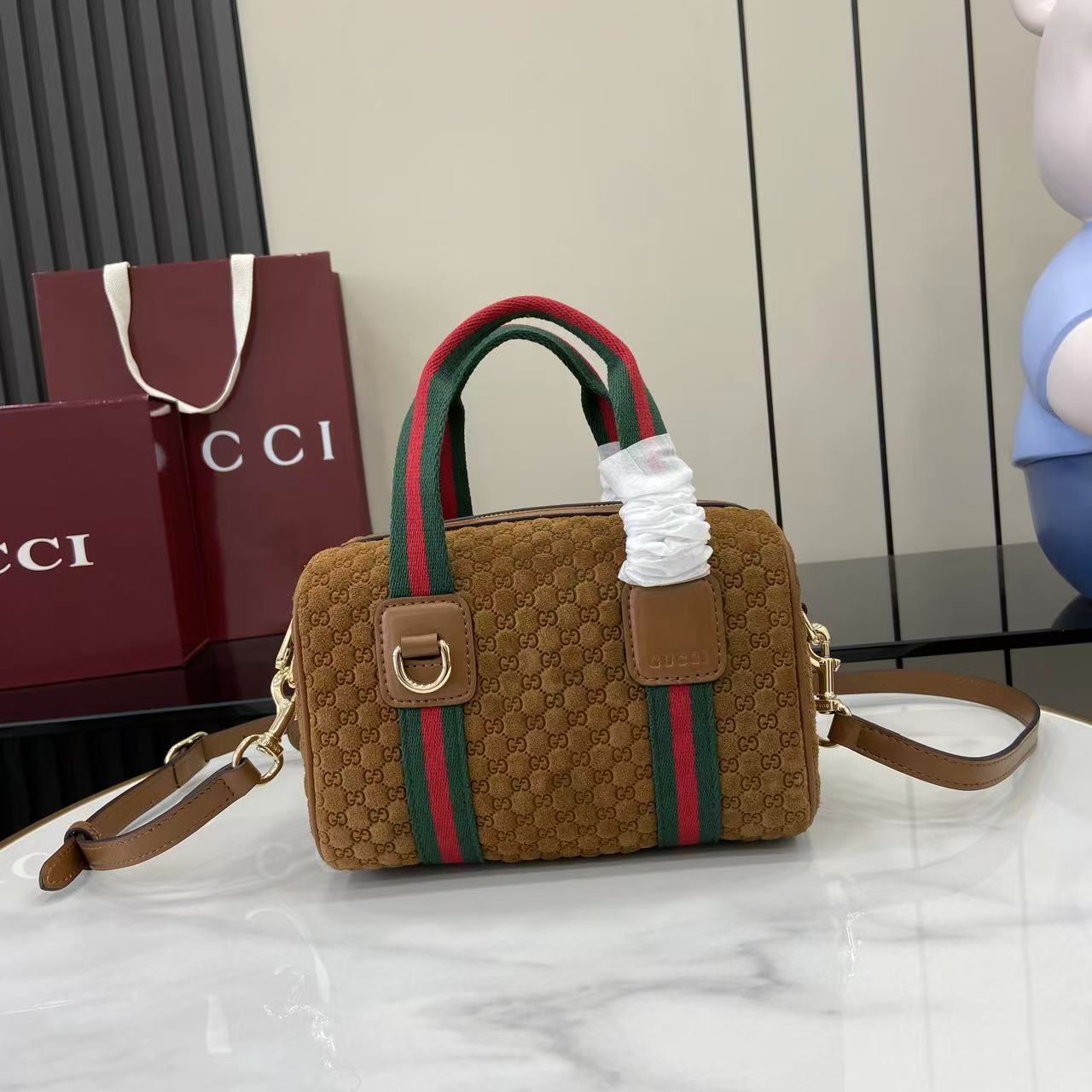 Gucci Mini GG Handbag - DopestKickz