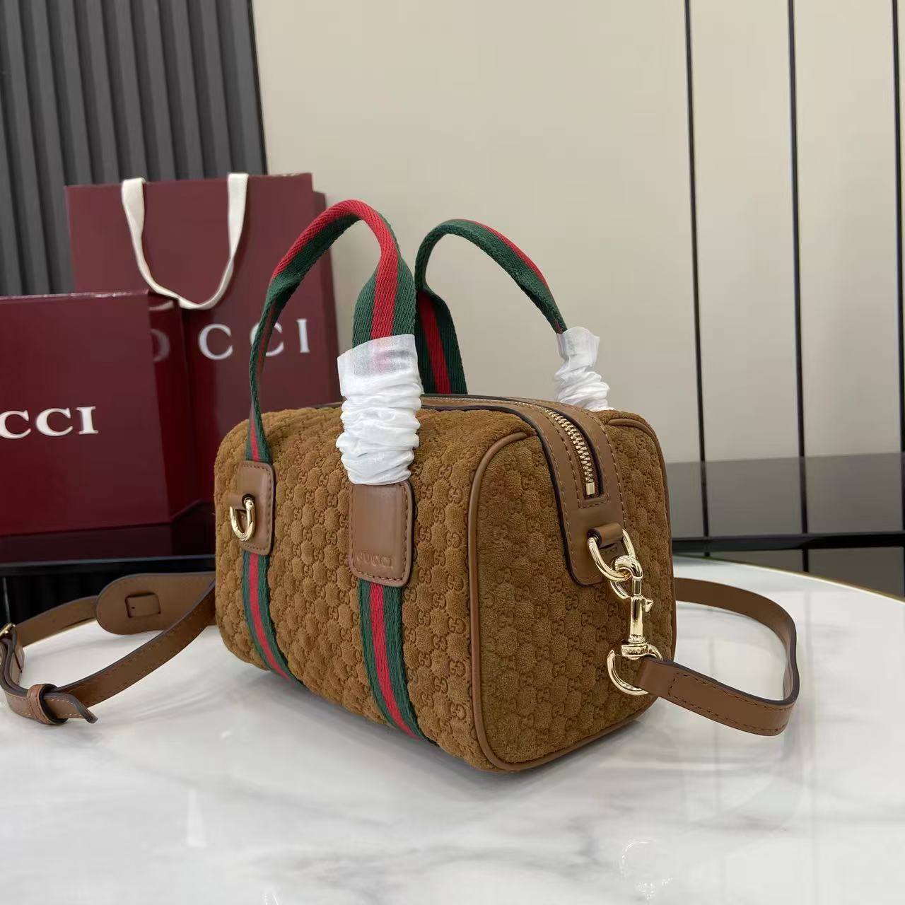 Gucci Mini GG Handbag - DopestKickz