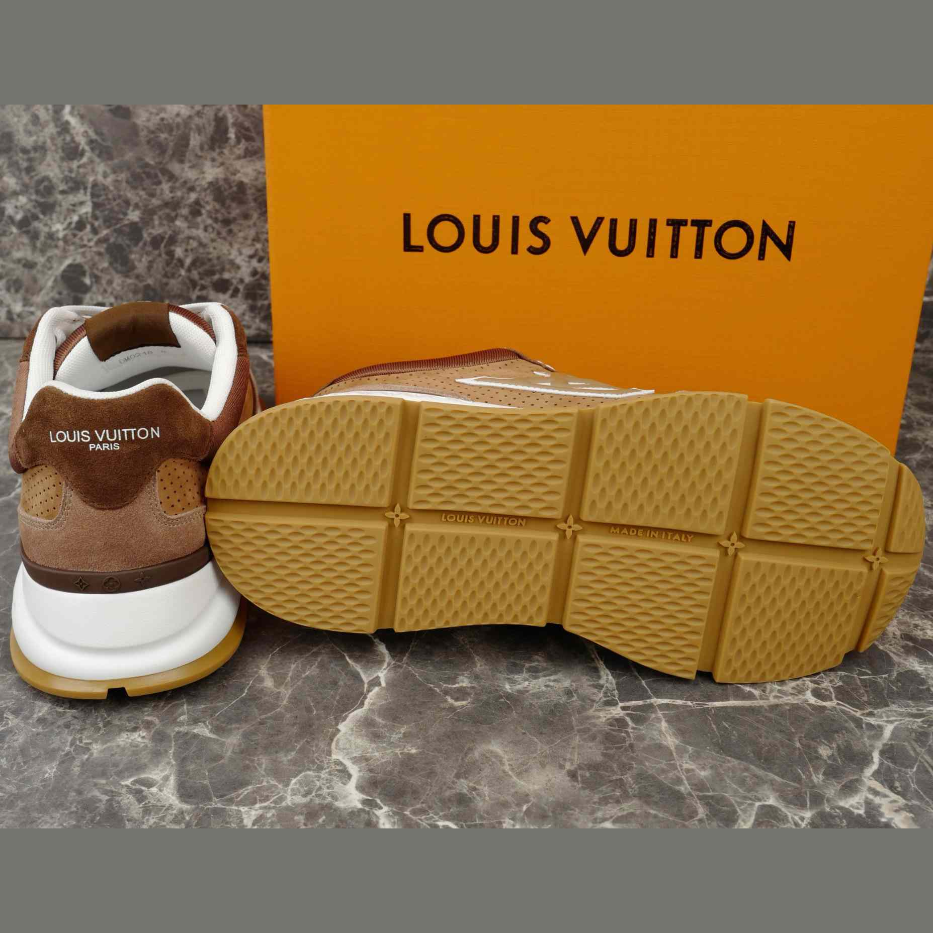 Louis Vuitton LV Classic Sneaker   1AIOJ3 - DopestKickz