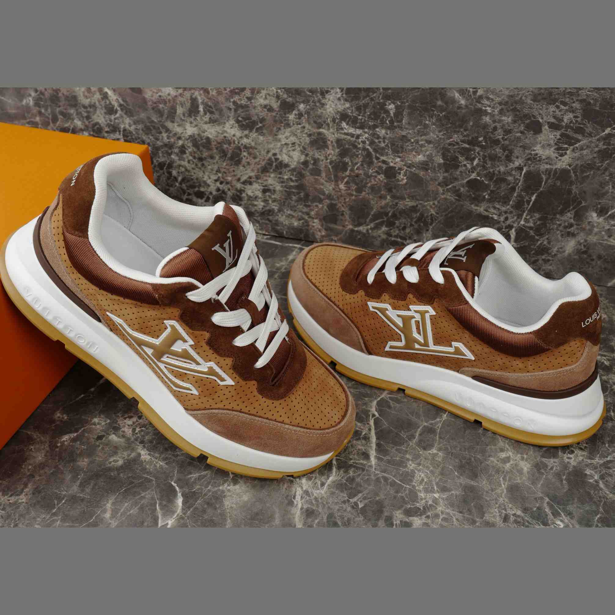 Louis Vuitton LV Classic Sneaker   1AIOJ3 - DopestKickz