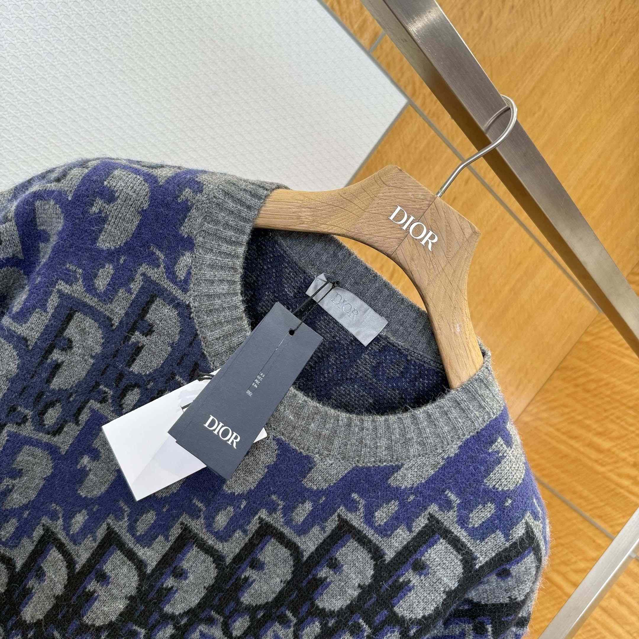 Dior Oblique Sweater  - DopestKickz