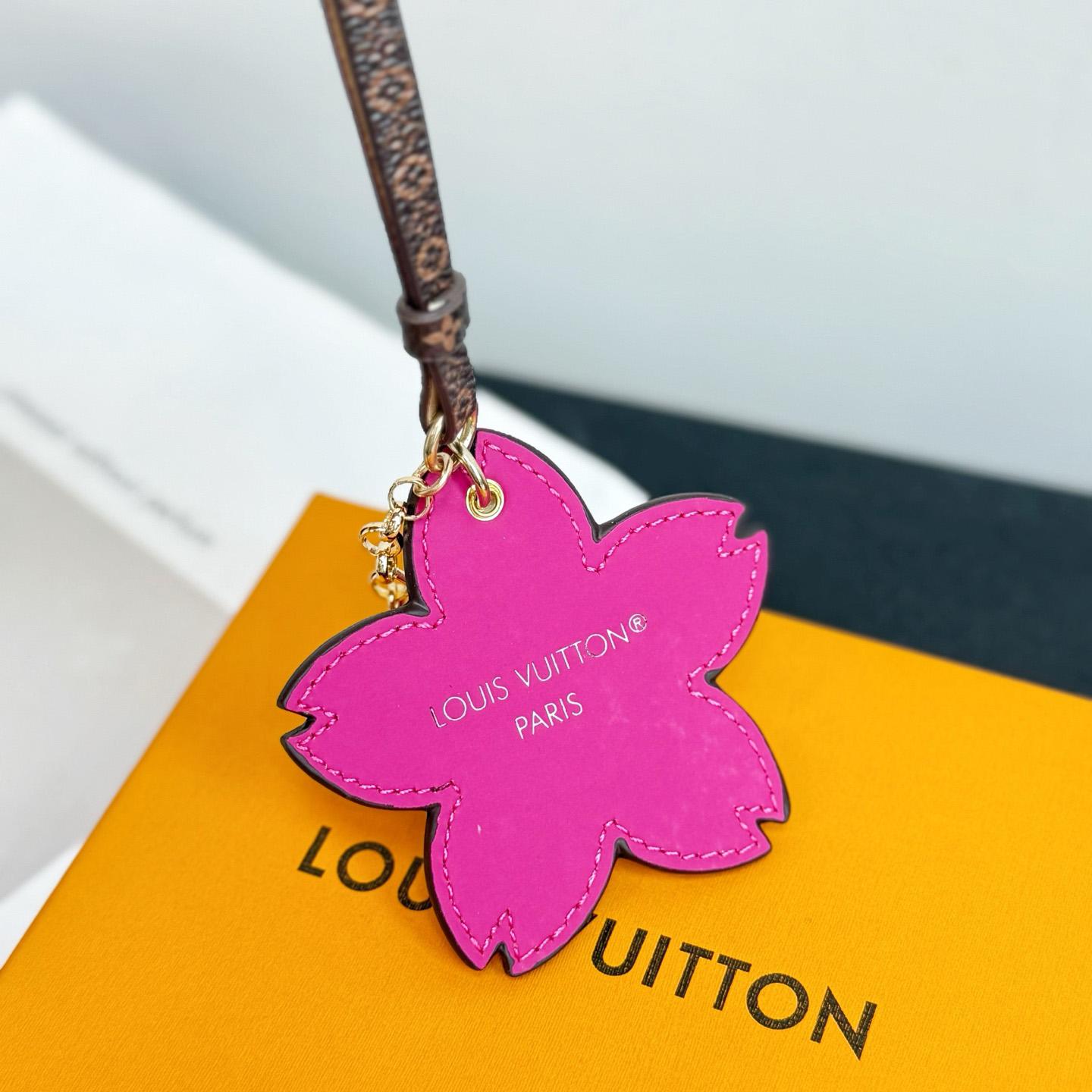 Louis Vuitton x Takashi Murakami bag charm - DopestKickz