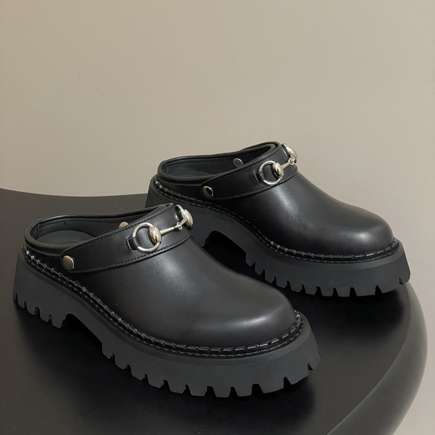 Gucci Women's Mule With Horsebit - DopestKickz