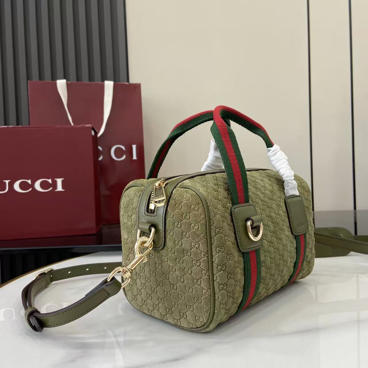 Gucci Mini GG Handbag - DopestKickz