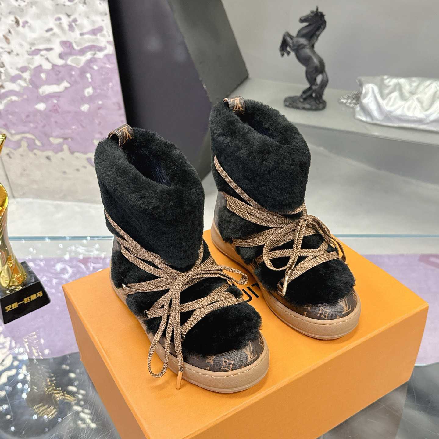 Louis Vuitton LV Cloud Lace-Up Ankle Boot Sneaker  1AIV21 - DopestKickz