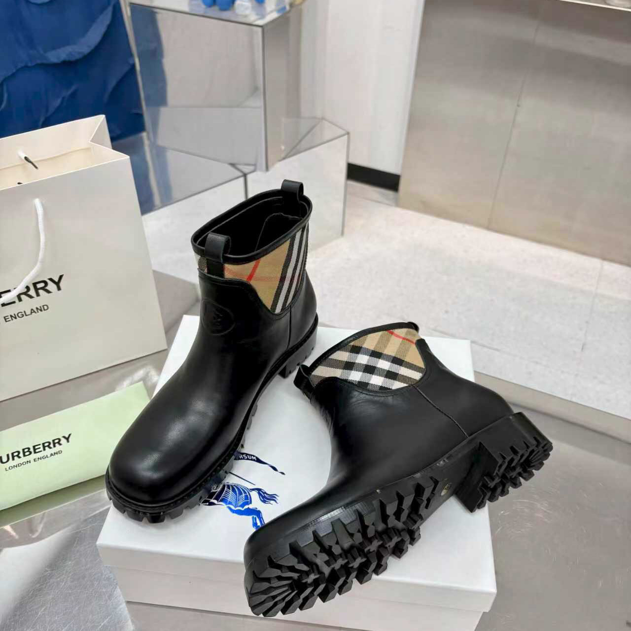 Burberry  Boots - DopestKickz