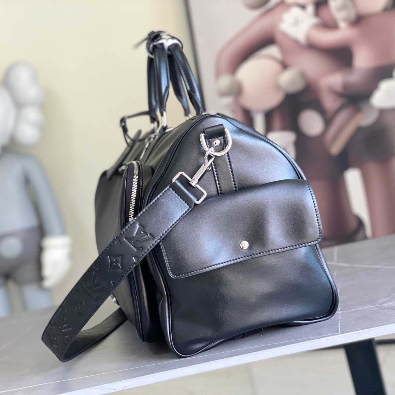 Louis Vuitton Keepall Cargo Bandoulière 50   M13992 - DopestKickz