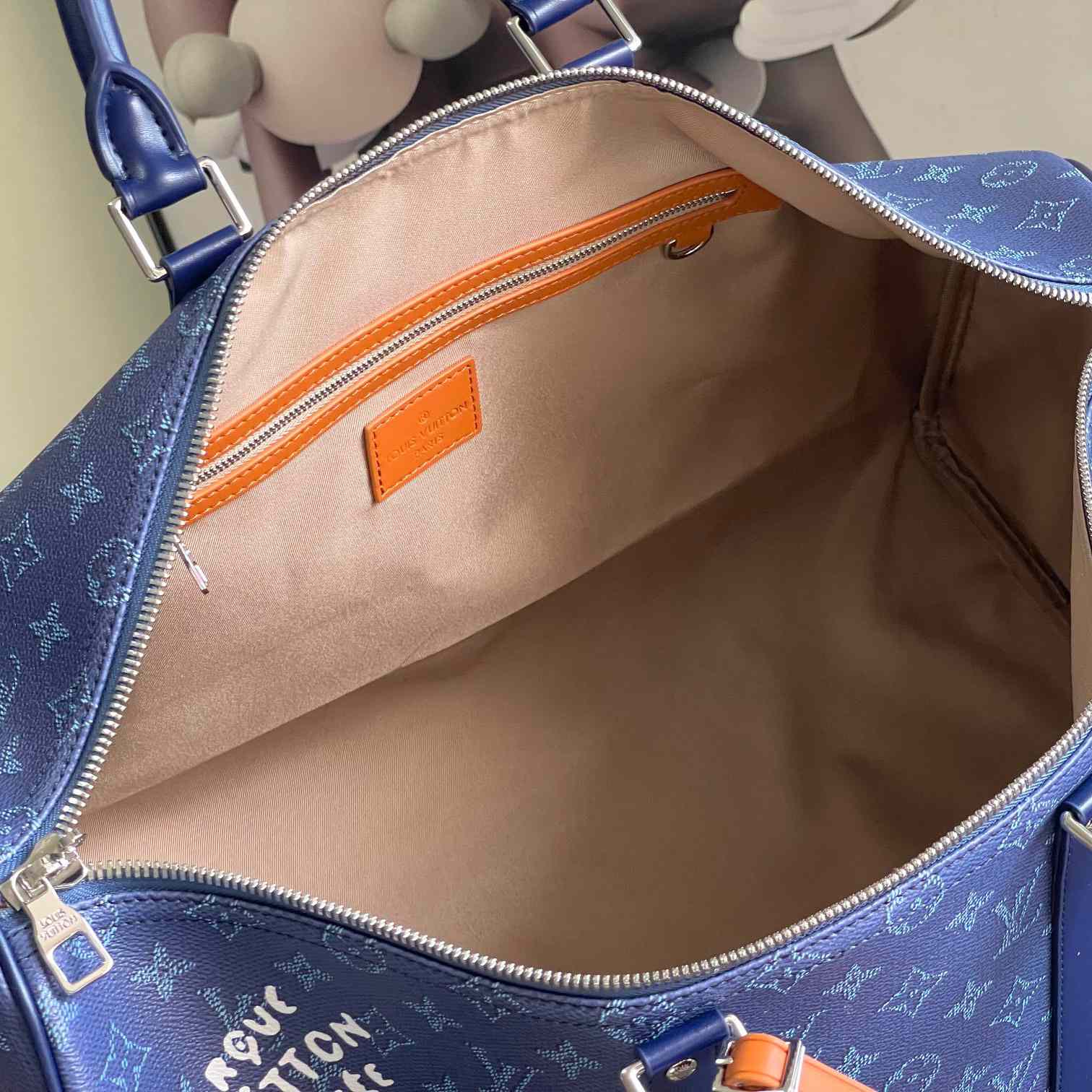 Louis Vuitton Keepall Bandoulière 50   M26864 - DopestKickz