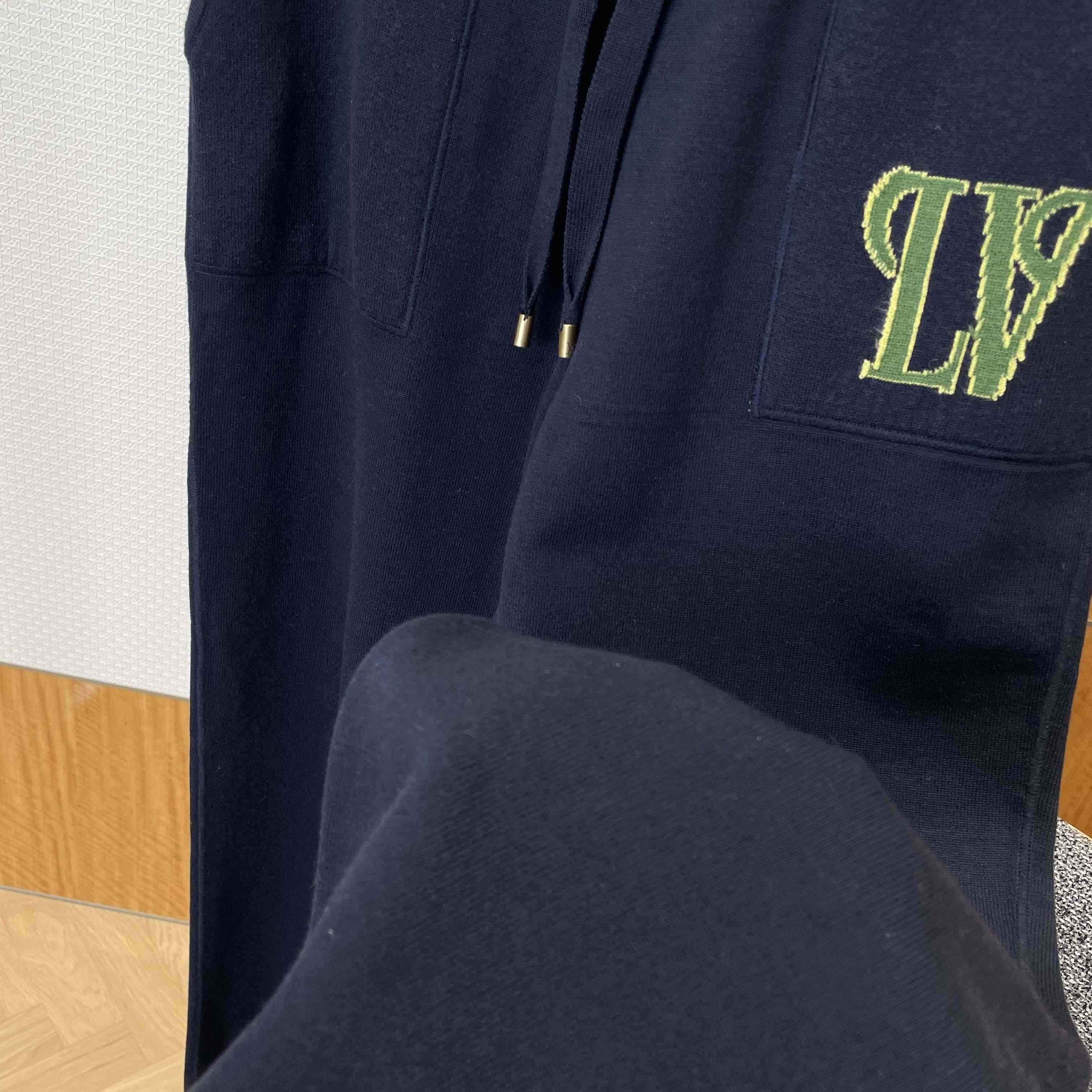 Louis Vuitton Double Face Jogging Pants   1AIJZF - DopestKickz