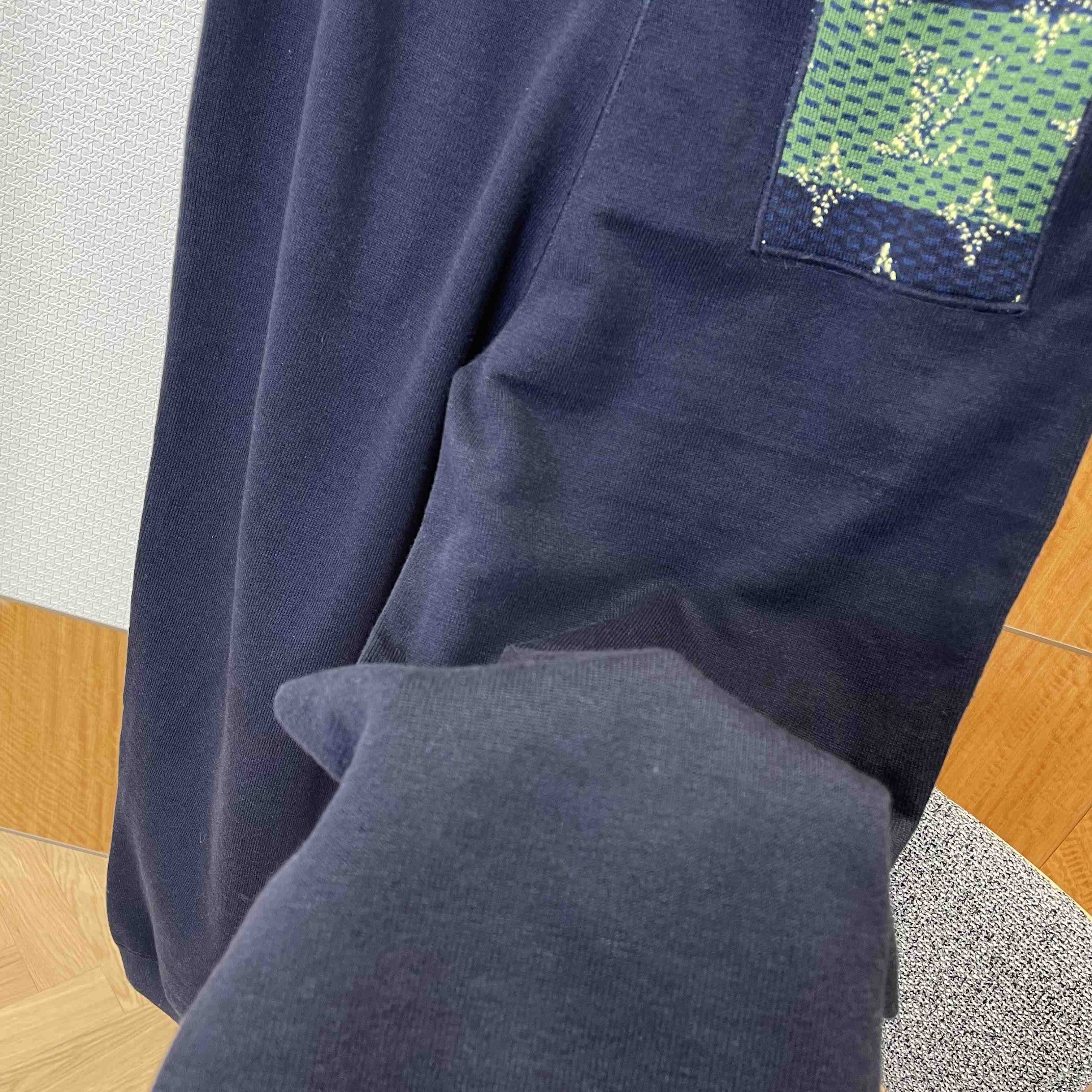 Louis Vuitton Double Face Jogging Pants   1AIJZF - DopestKickz