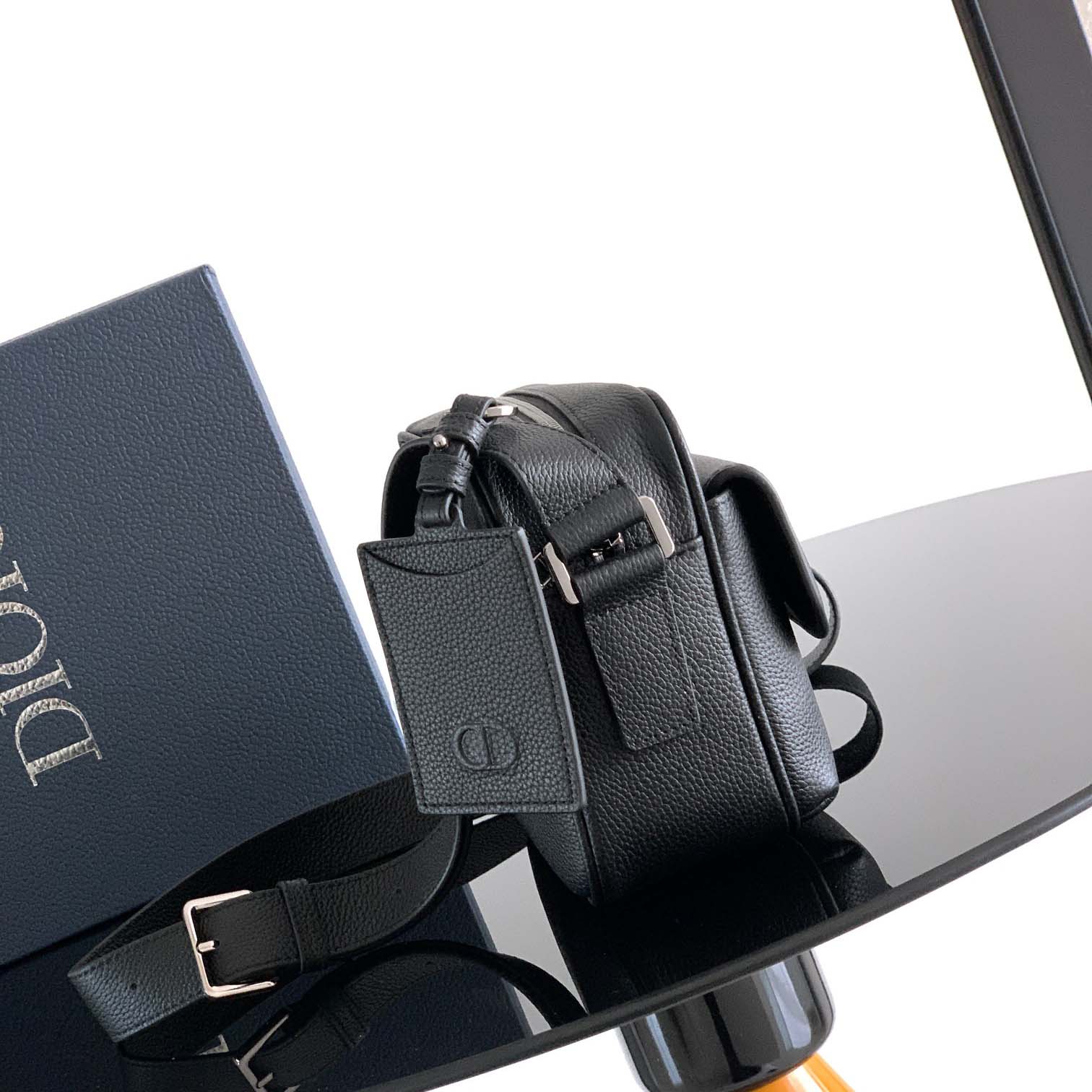 Dior CD Icon Zipped Messenger Bag  - DopestKickz