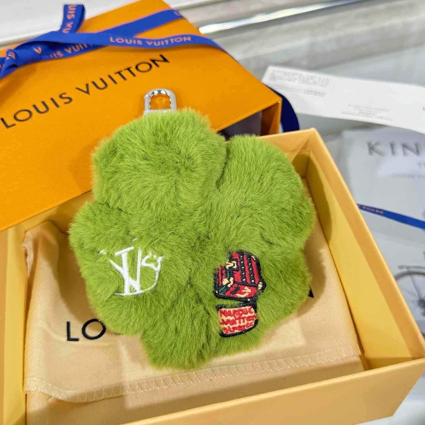 Louis Vuitton LV Lucky Trefoil Bag Charm   M03170 - DopestKickz