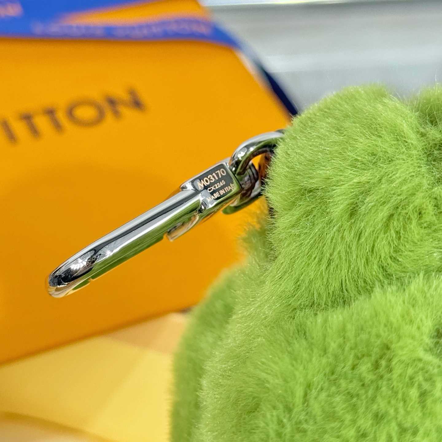 Louis Vuitton LV Lucky Trefoil Bag Charm   M03170 - DopestKickz