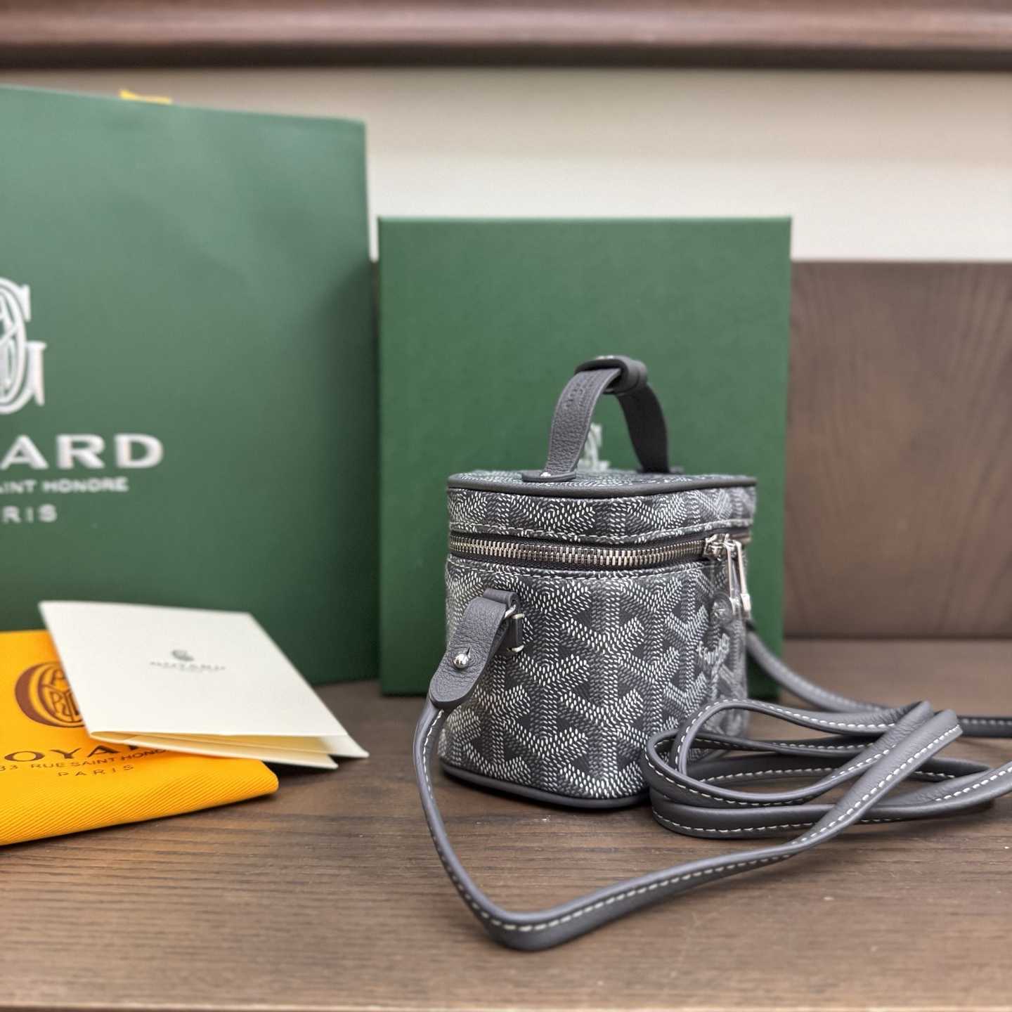 Goyard Muse Nano Vanity - DopestKickz