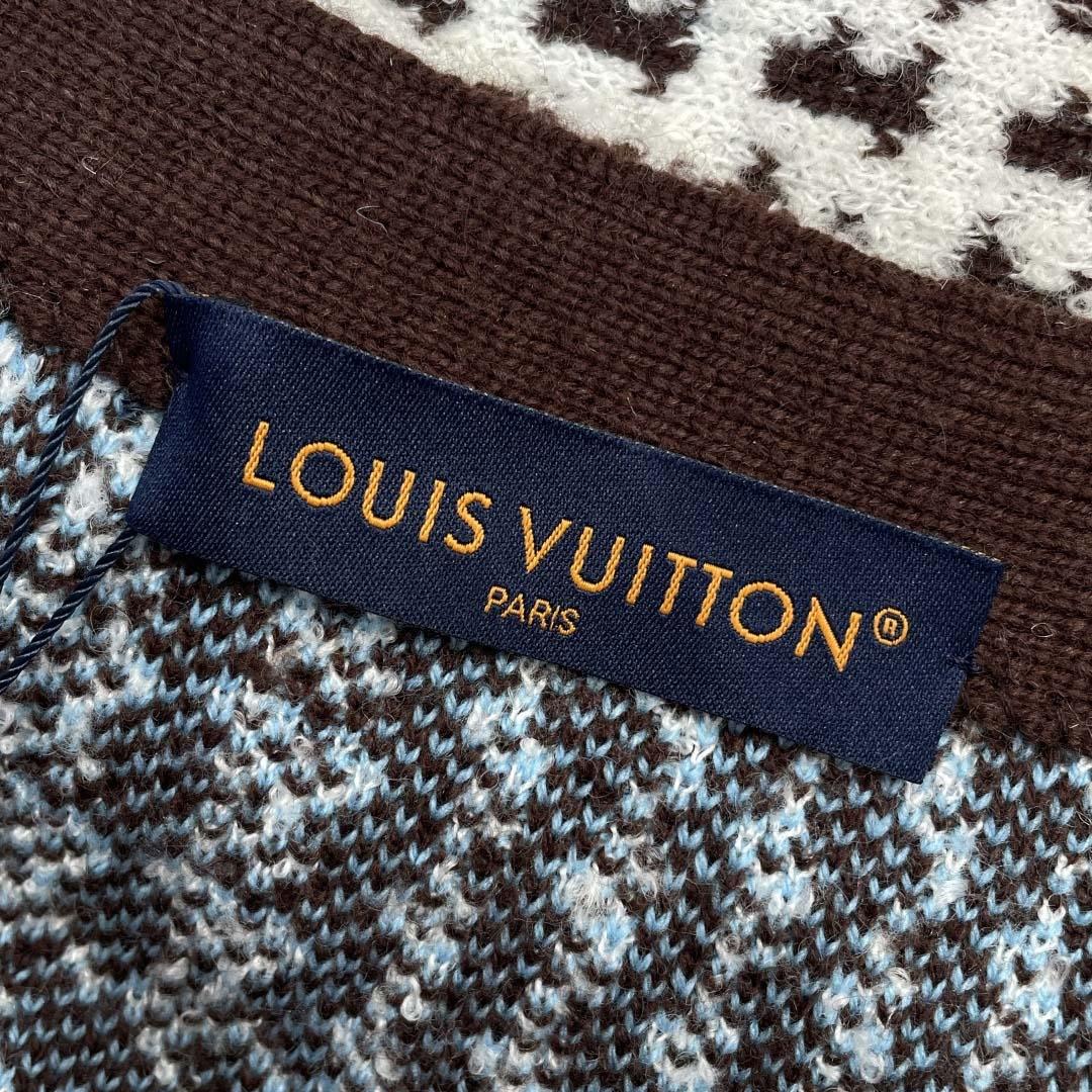 Louis Vuitton Textured Plaid Cardigan   1AJBSP - DopestKickz