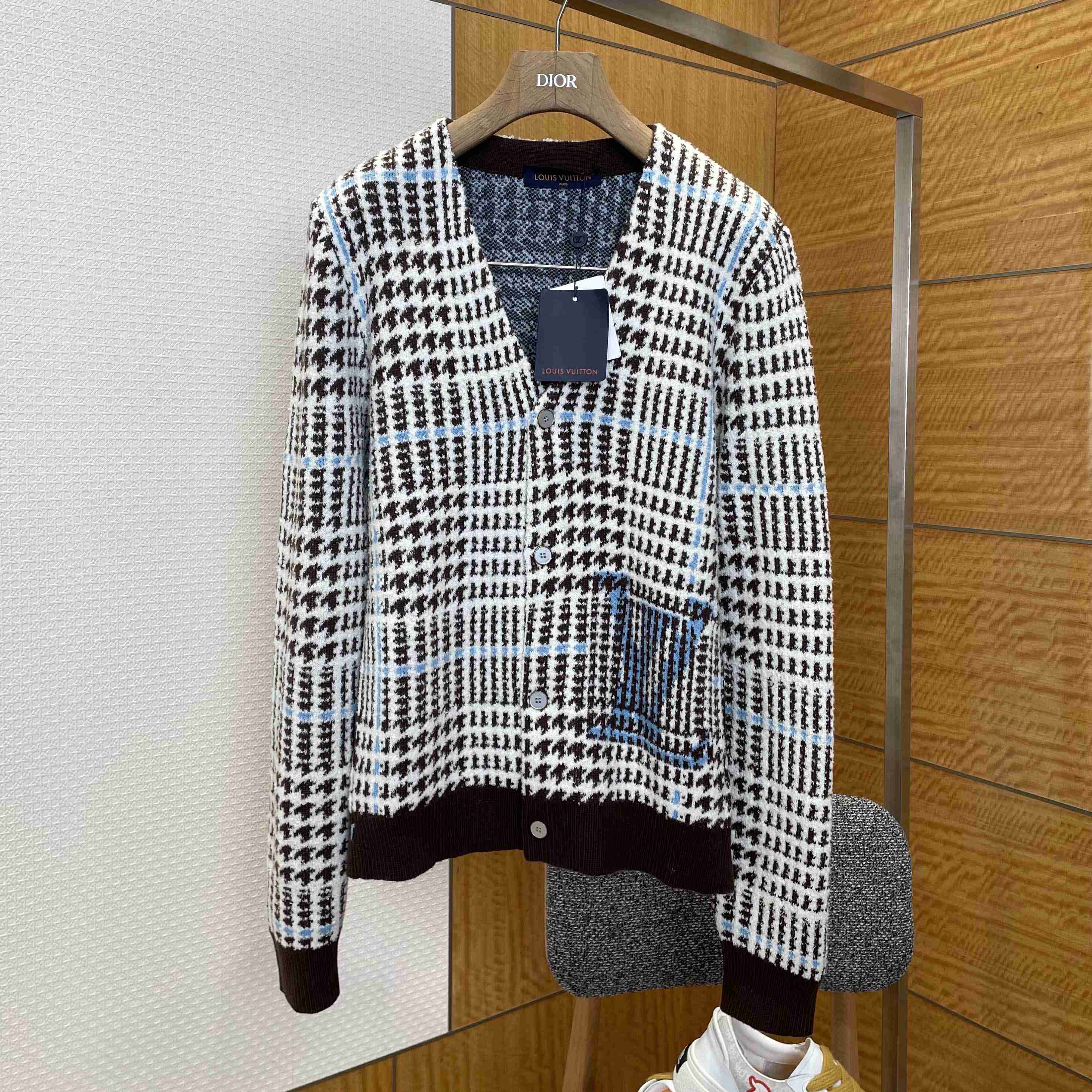 Louis Vuitton Textured Plaid Cardigan   1AJBSP - DopestKickz