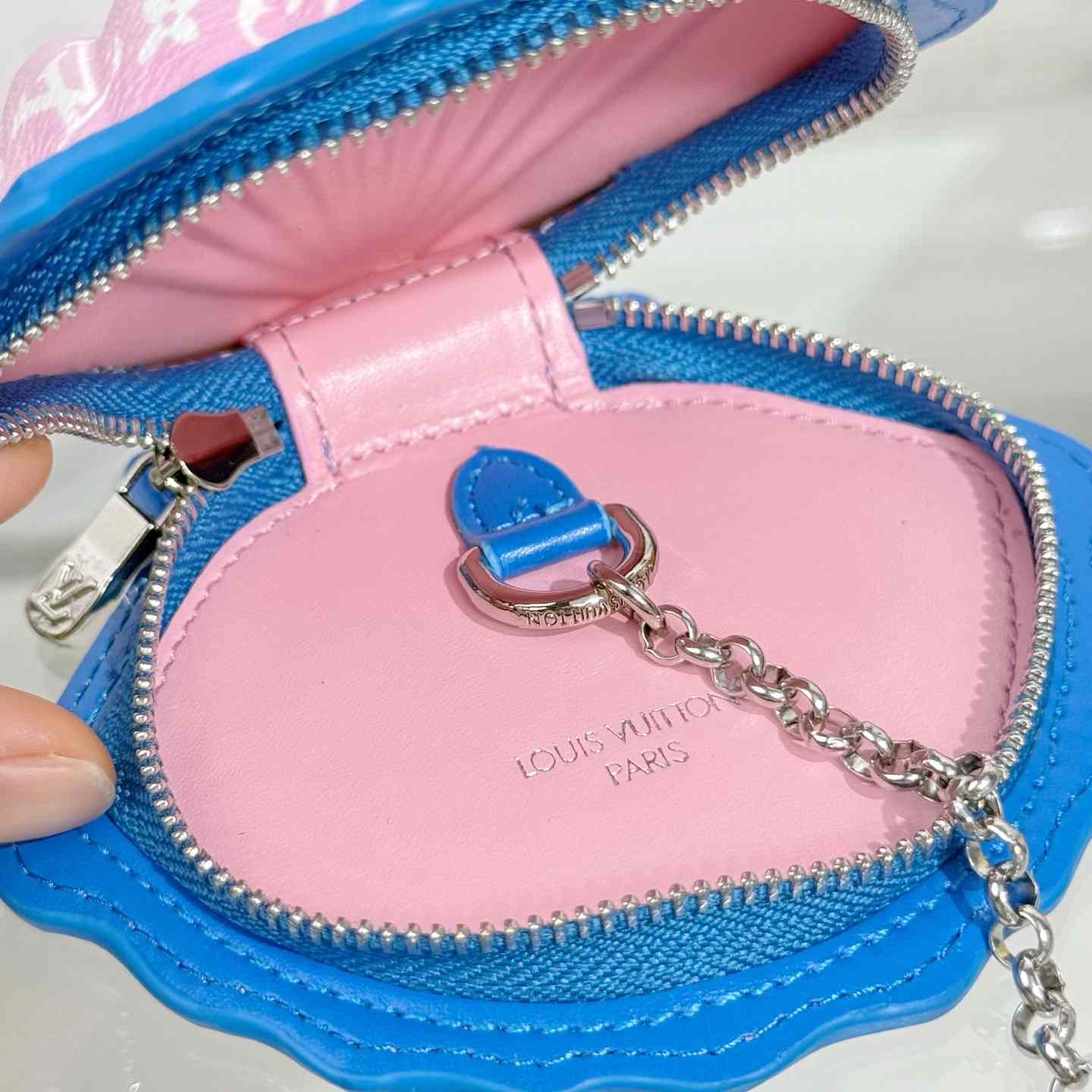 Louis Vuitton LV Shell Bag Charm    - DopestKickz