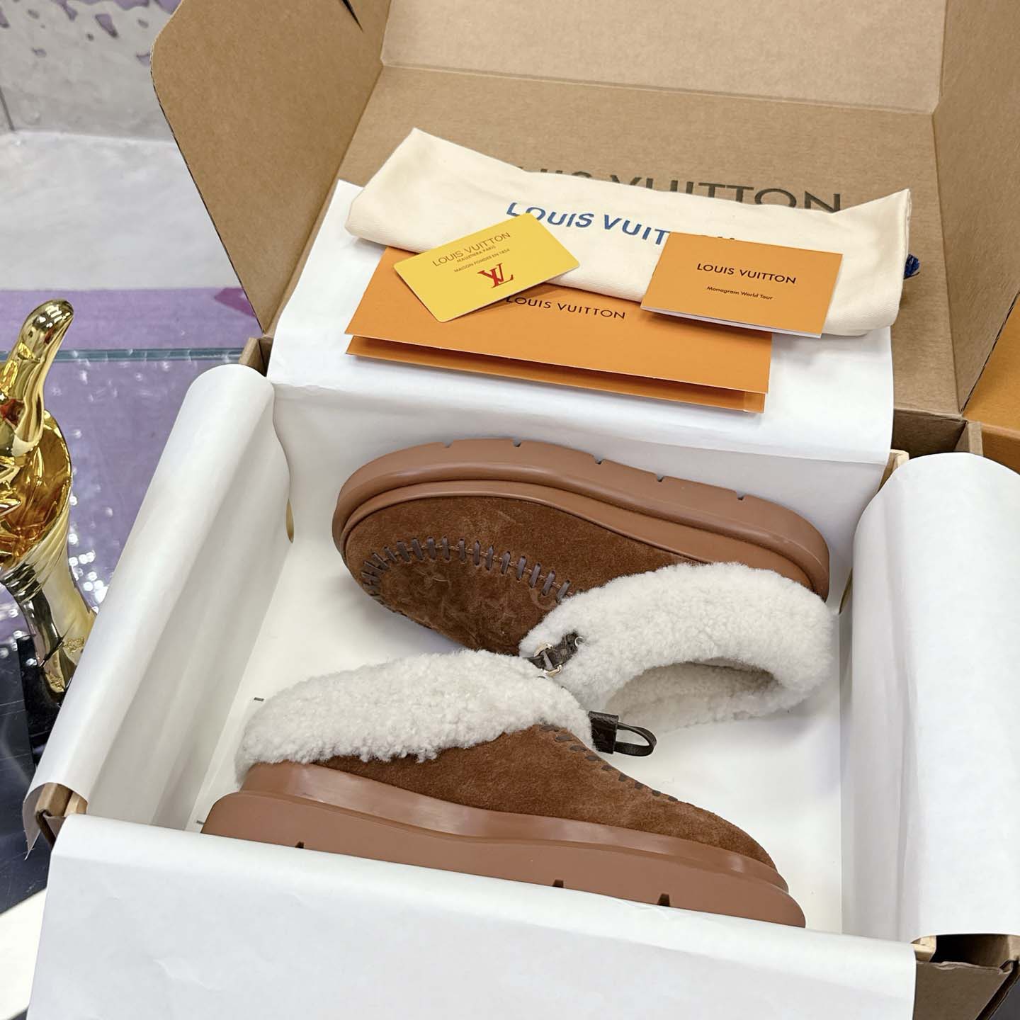 Louis Vuitton Cortina Closed Mule   1AITIN - DopestKickz