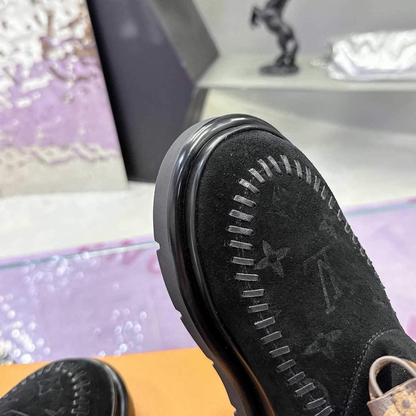 Louis Vuitton Cortina Ankle Boot   1AIUEG - DopestKickz