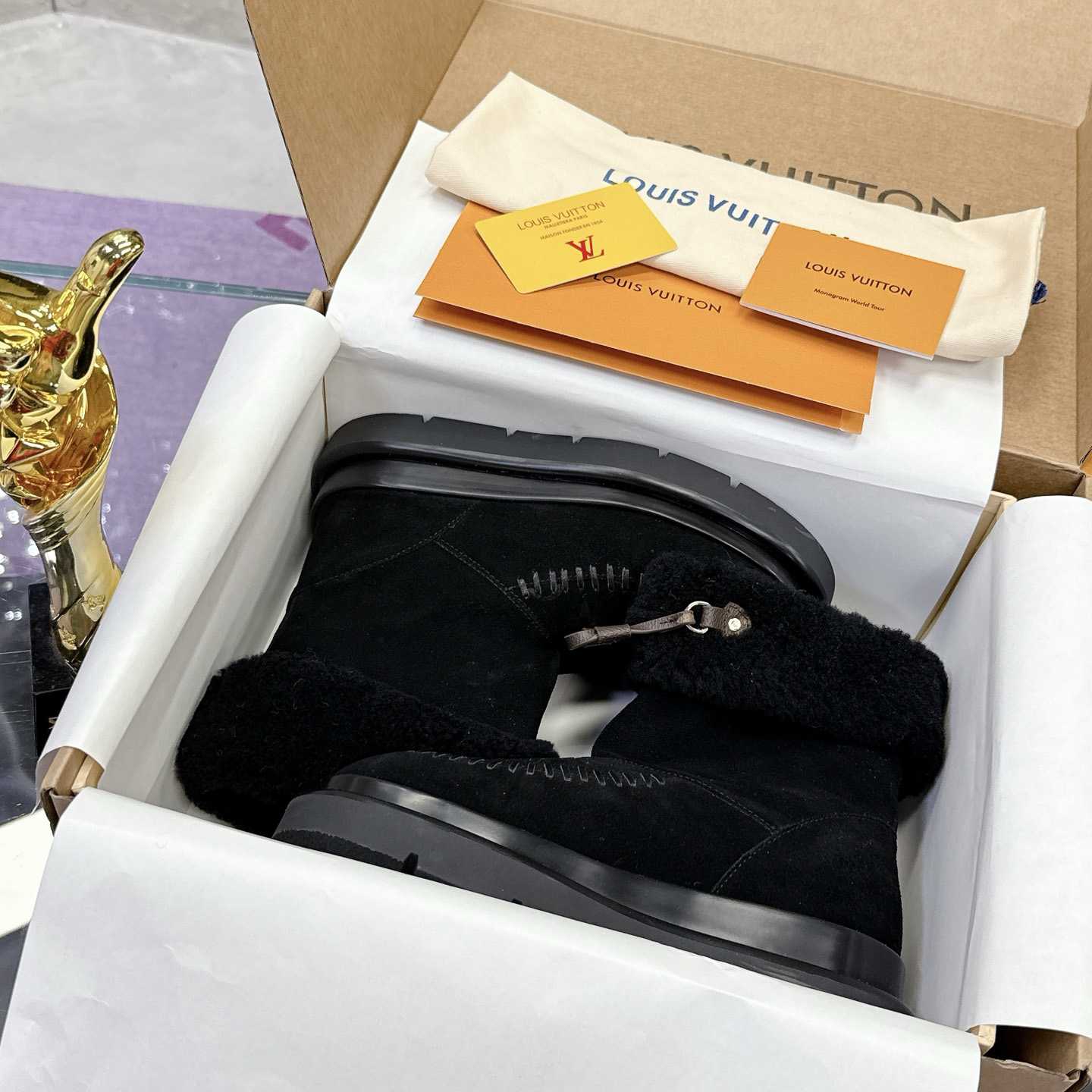 Louis Vuitton Cortina Ankle Boot   1AIUEG - DopestKickz