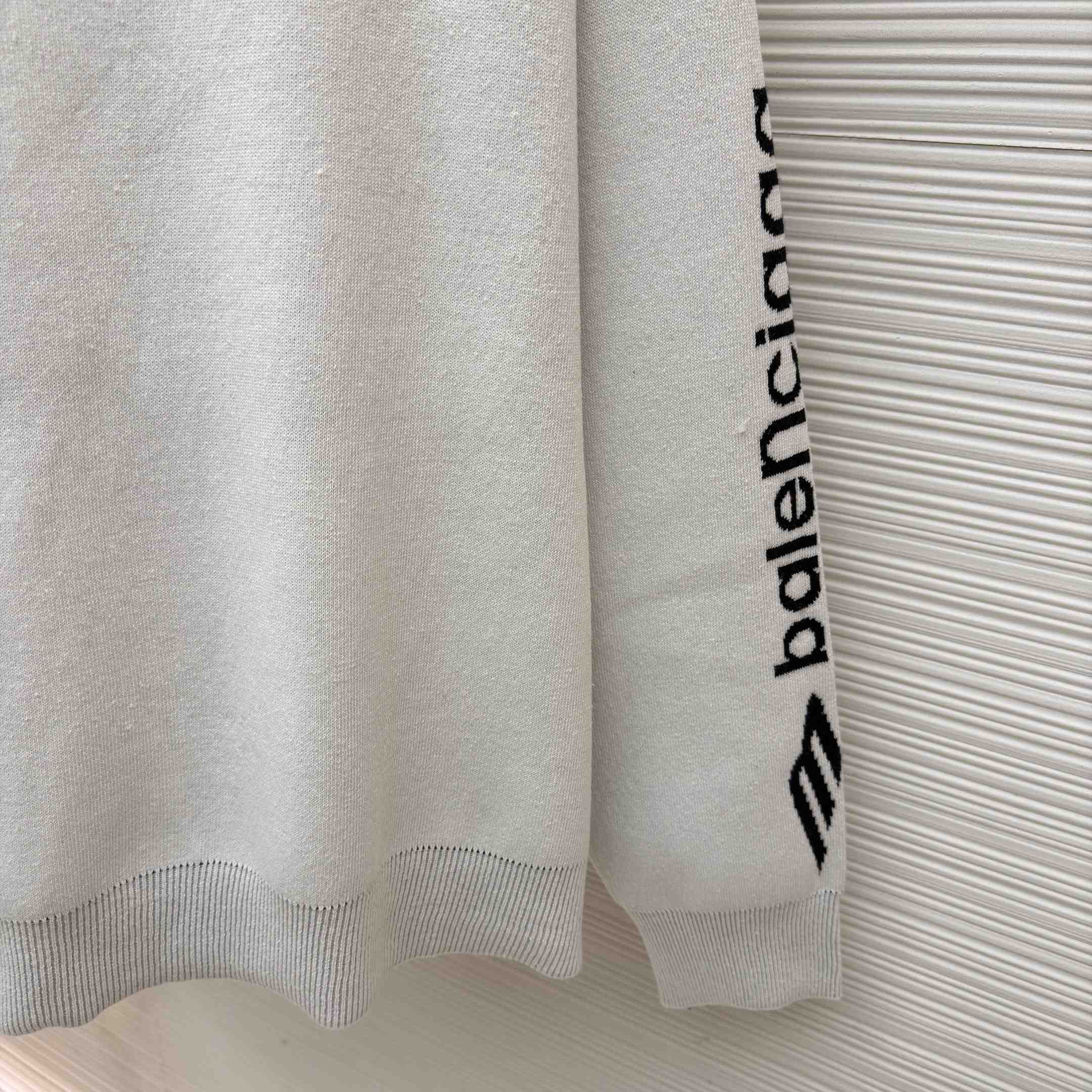 Balenciaga 3B Sports Icon Ski Crewneck In White And Black - DopestKickz