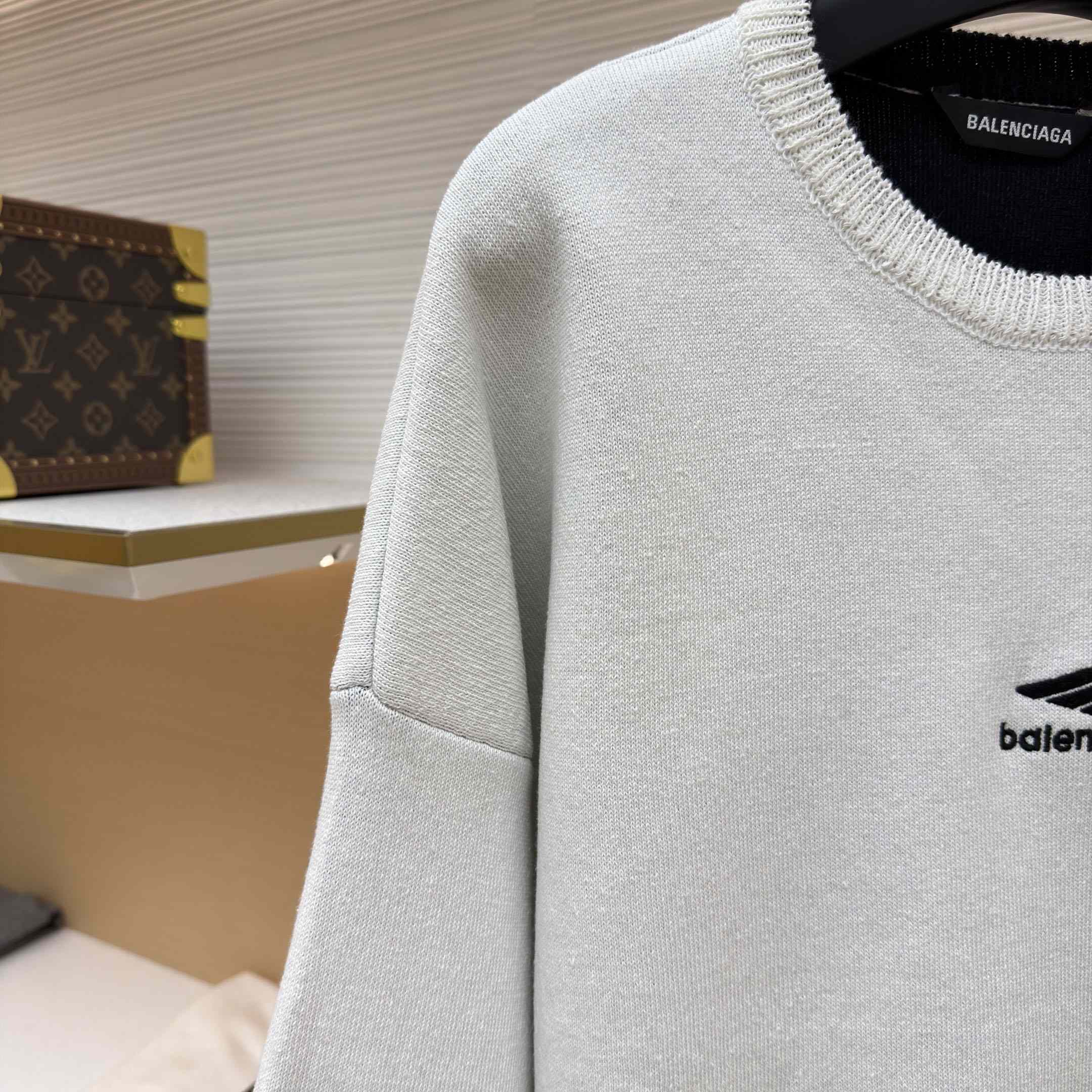 Balenciaga 3B Sports Icon Ski Crewneck In White And Black - DopestKickz