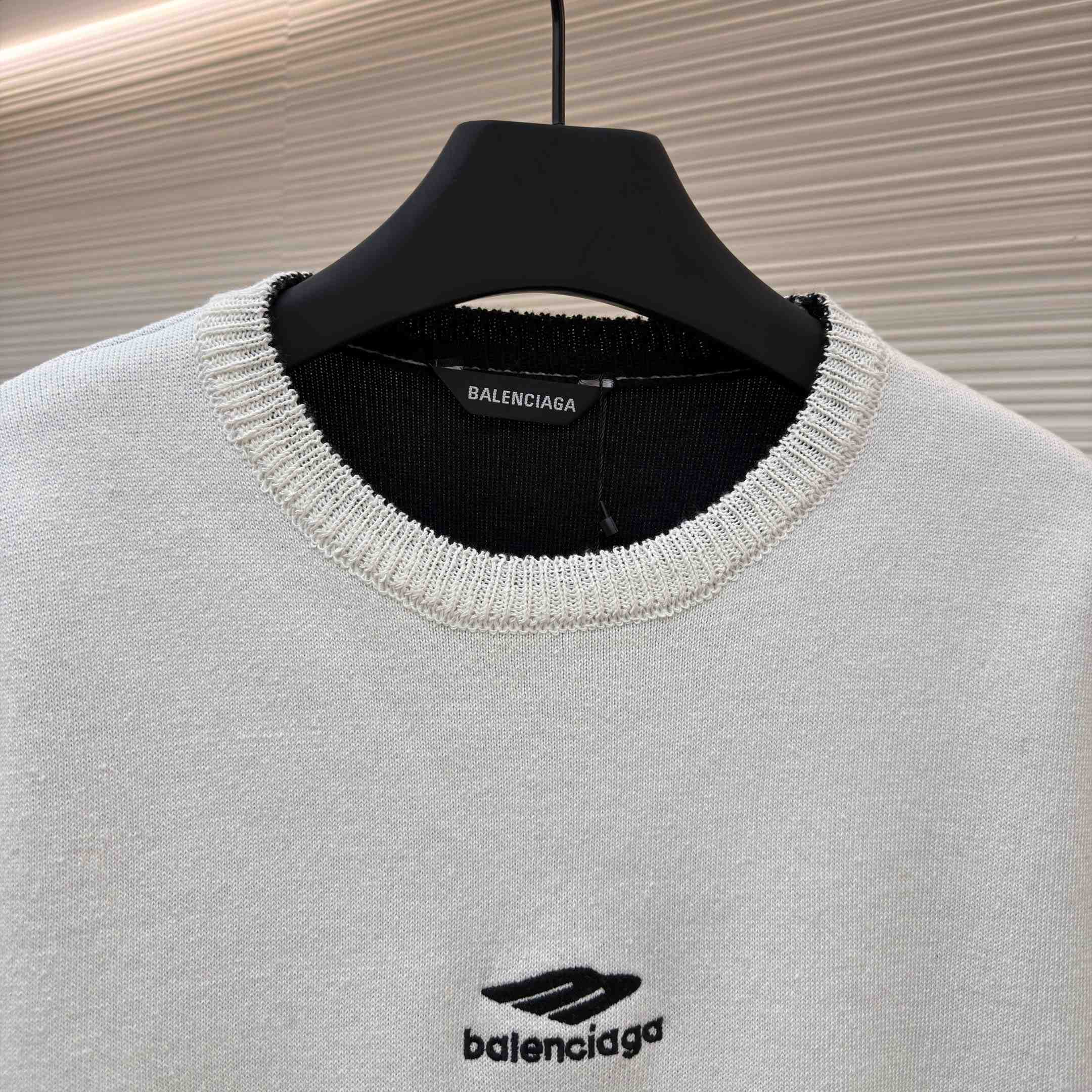 Balenciaga 3B Sports Icon Ski Crewneck In White And Black - DopestKickz