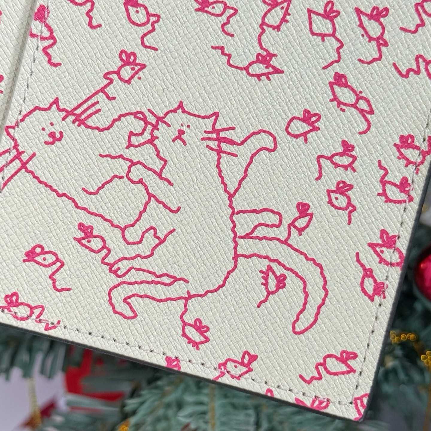 Louis Vuitton Passport Cover   M25753 - DopestKickz