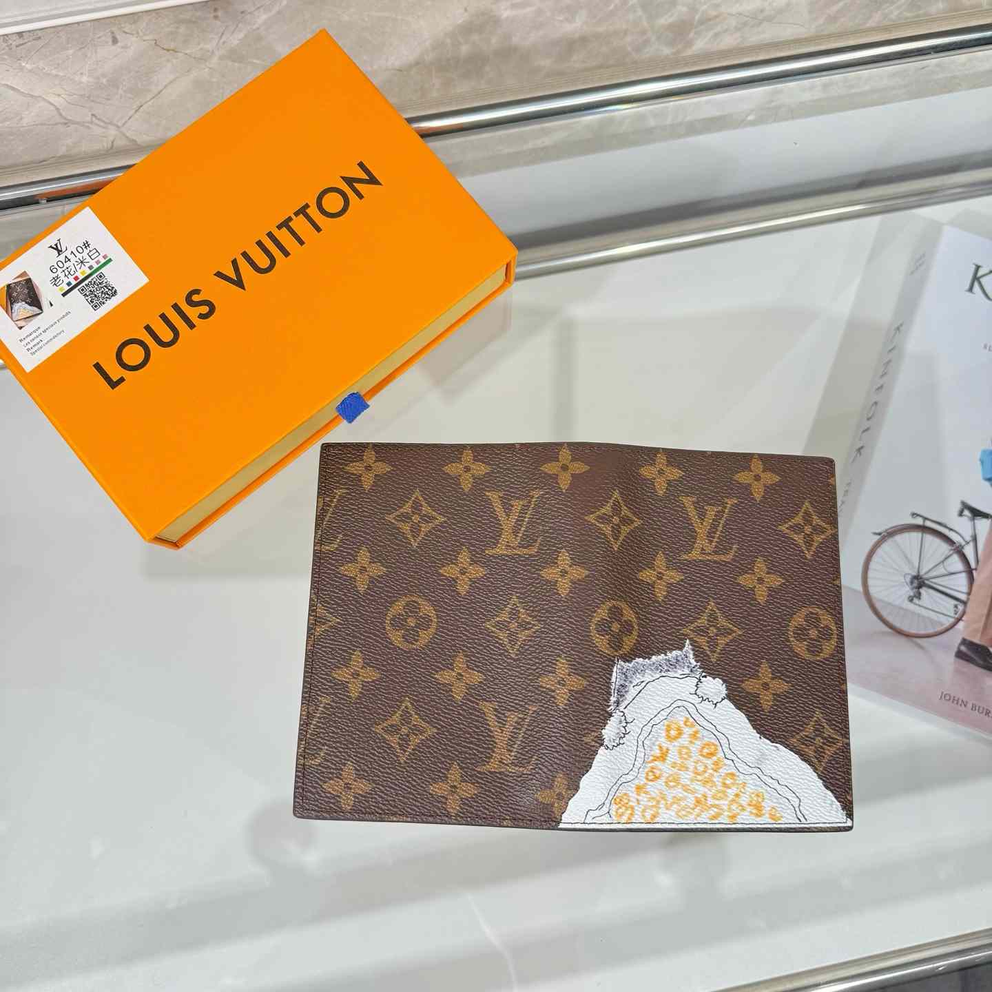 Louis Vuitton Passport Cover   M25753 - DopestKickz