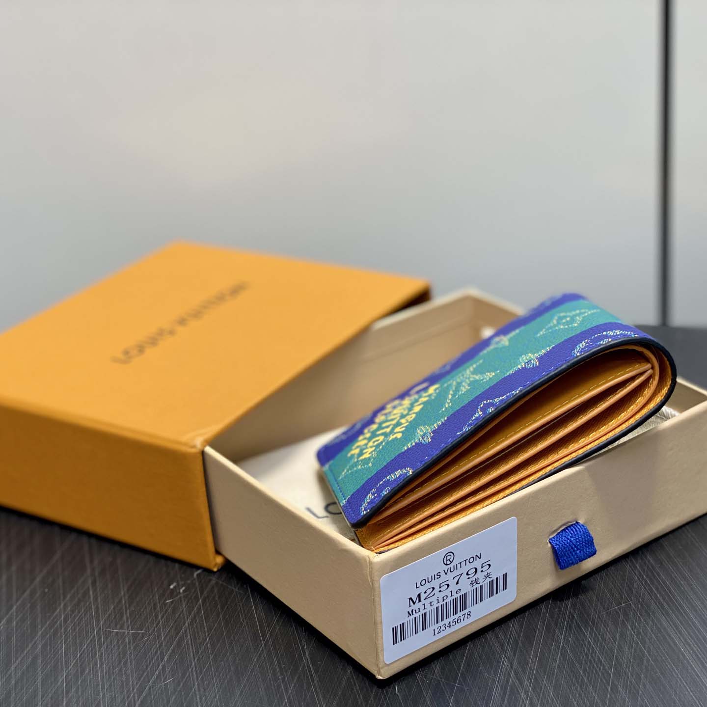 Louis Vuitton Slender Wallet   M25795 - DopestKickz