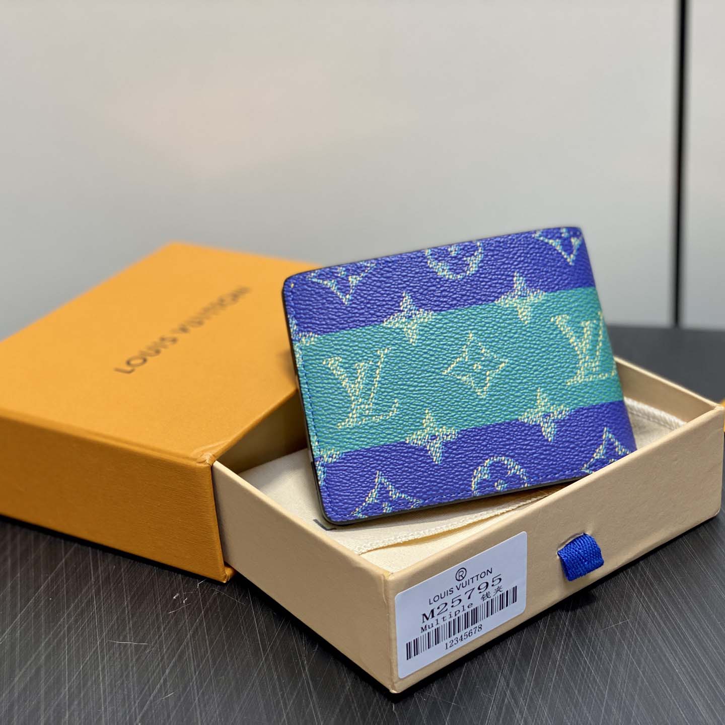 Louis Vuitton Slender Wallet   M25795 - DopestKickz