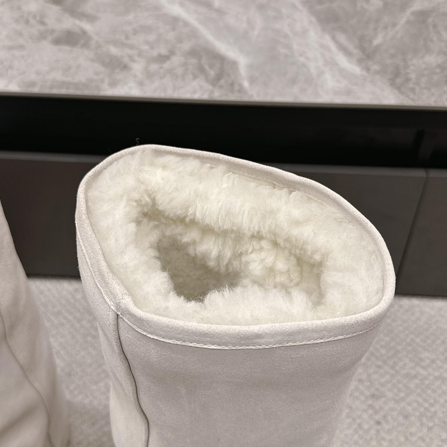 Balenciaga Alaska Fur High Boots - DopestKickz