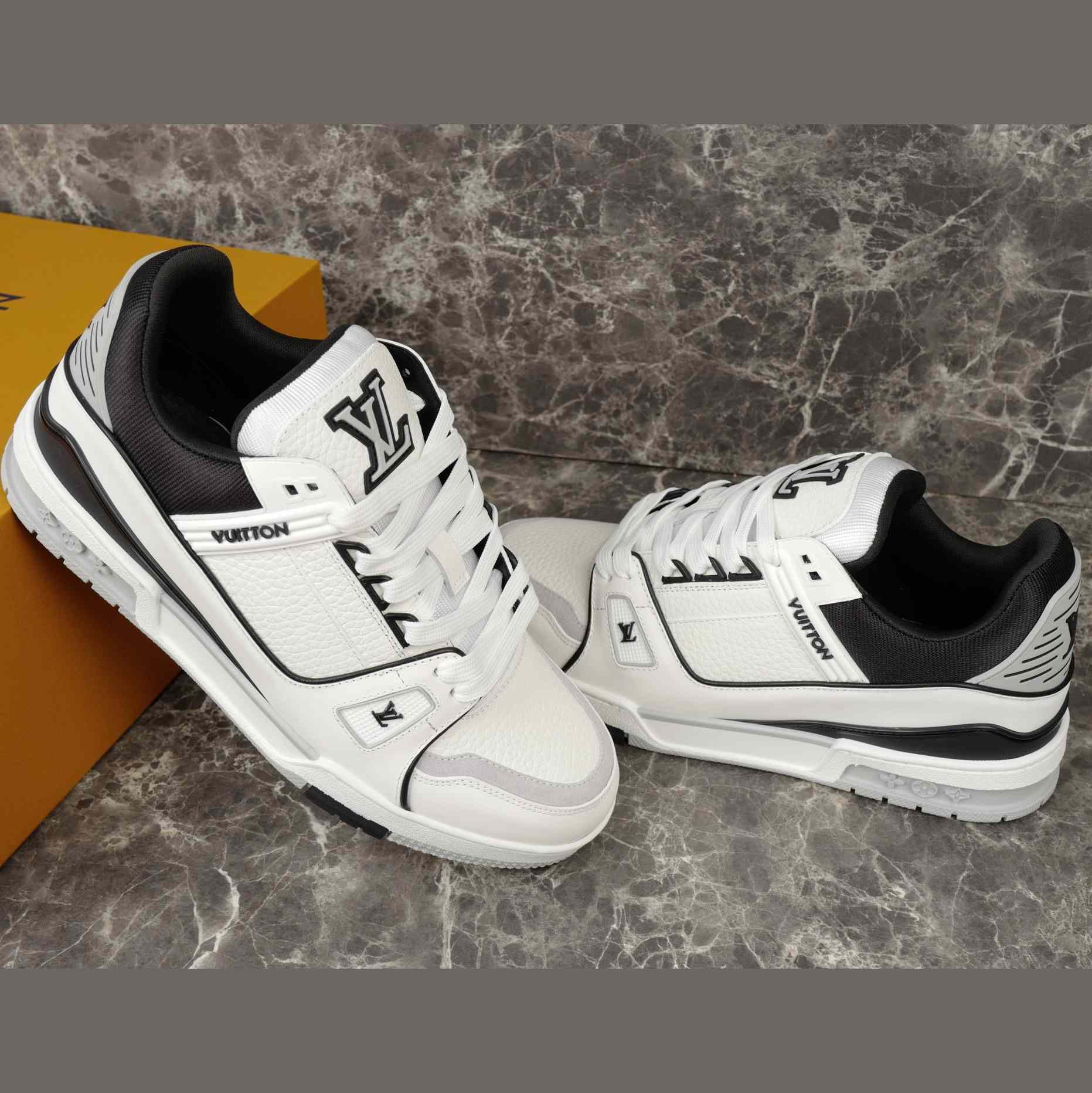 Louis Vuitton LV Trainer Sneaker   1AIJ48 - DopestKickz