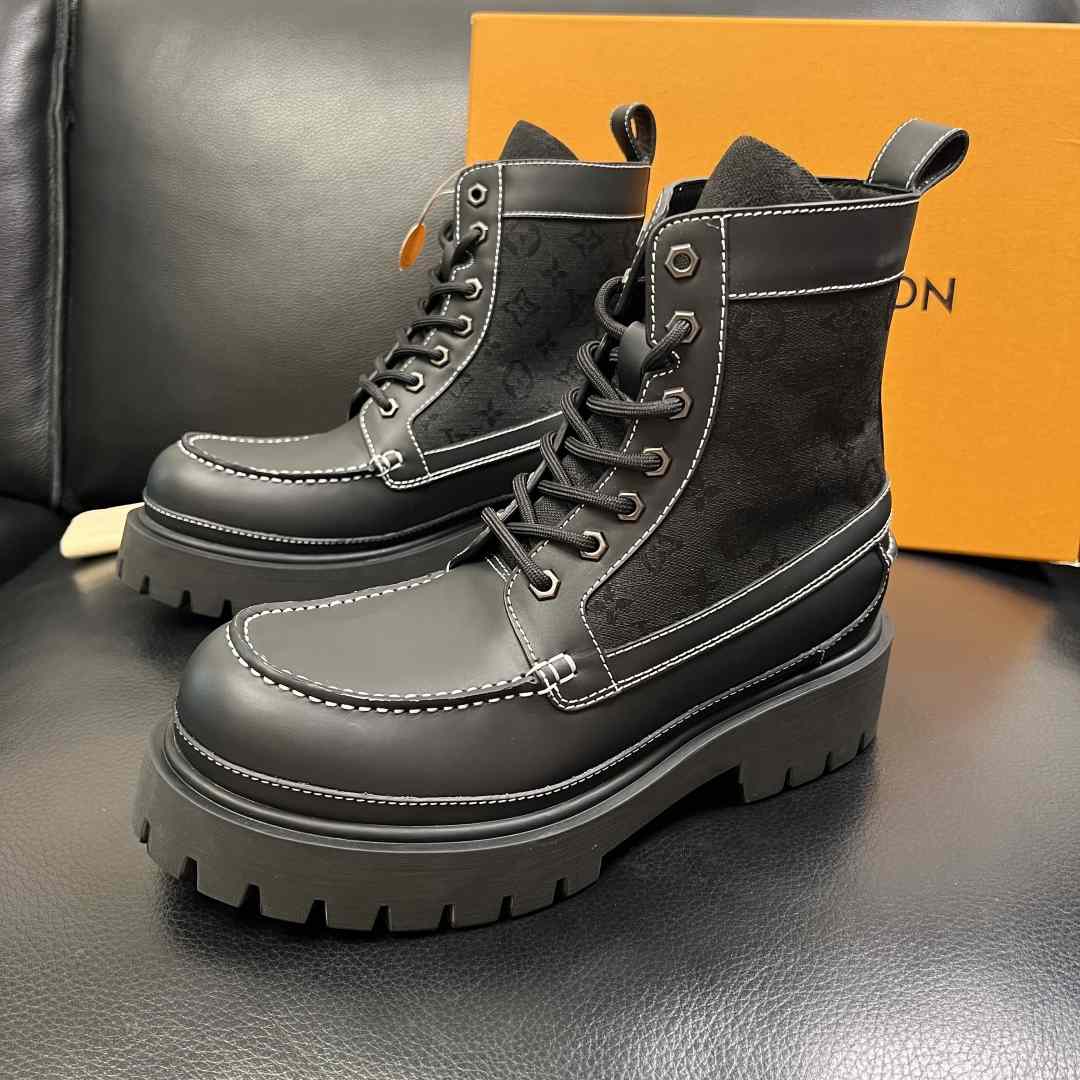 Louis Vuitton LV Remix Ankle Boot   1AIIQM - DopestKickz