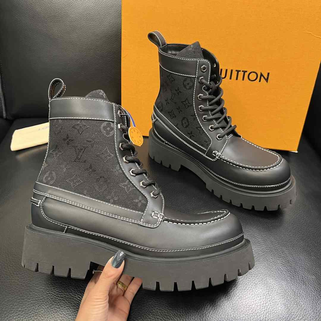 Louis Vuitton LV Remix Ankle Boot   1AIIQM - DopestKickz