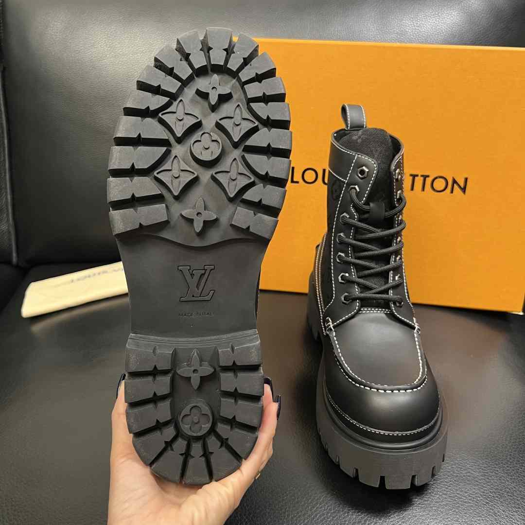 Louis Vuitton LV Remix Ankle Boot   1AIIQM - DopestKickz