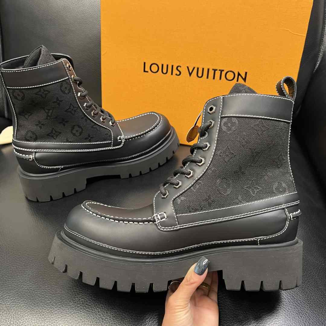 Louis Vuitton LV Remix Ankle Boot   1AIIQM - DopestKickz